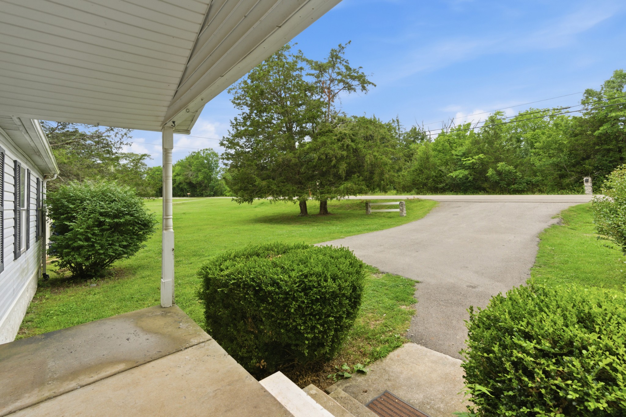 9413 Independent Hill Rd, Arrington, TN 37014