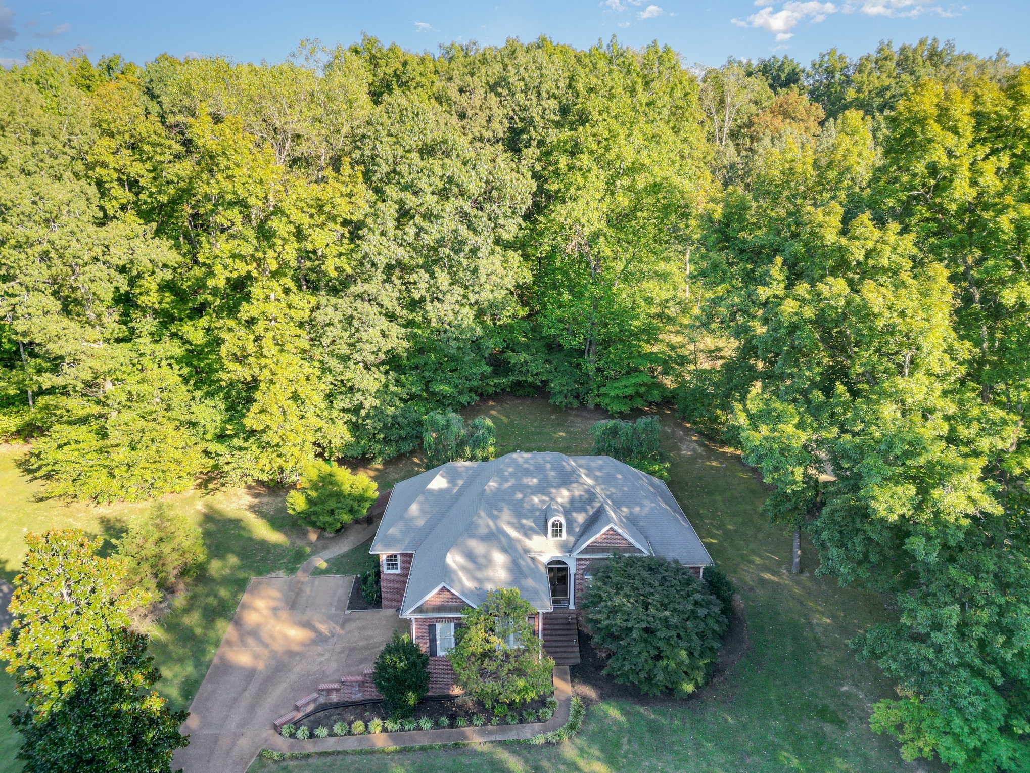 256 Scenic Dr, Dickson, TN 37055