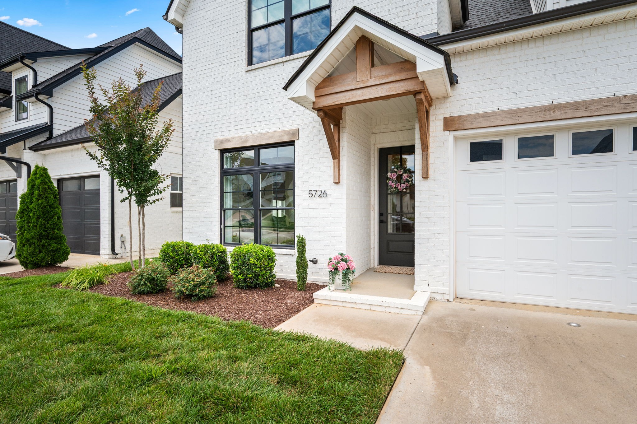 5726 Willoughby Way, Murfreesboro, TN 37129