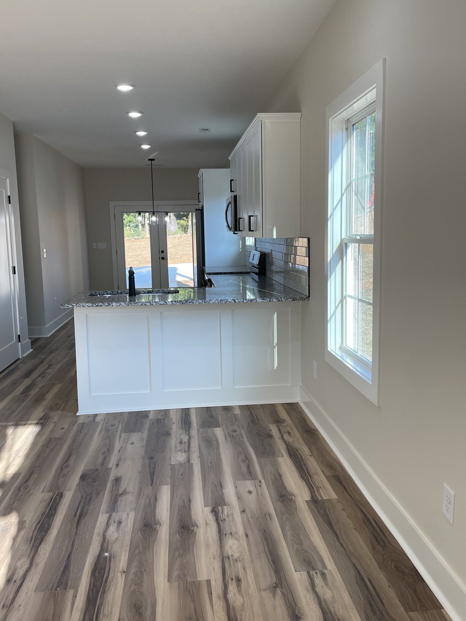 1203 East End St #B, Columbia, TN 38401
