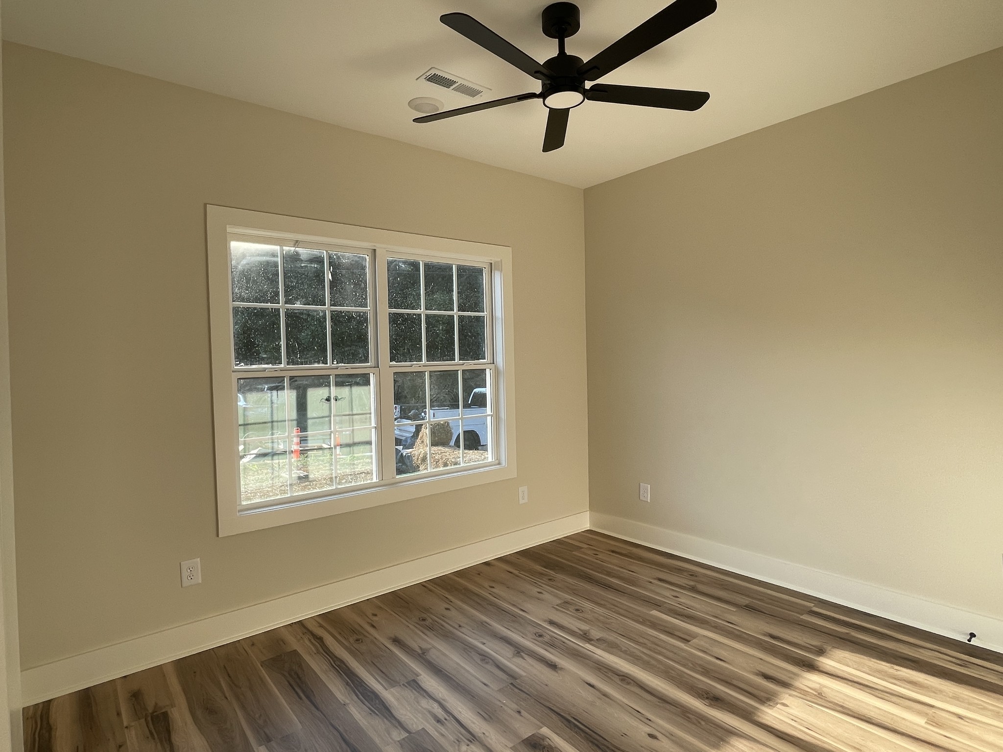 1203 East End St #B, Columbia, TN 38401