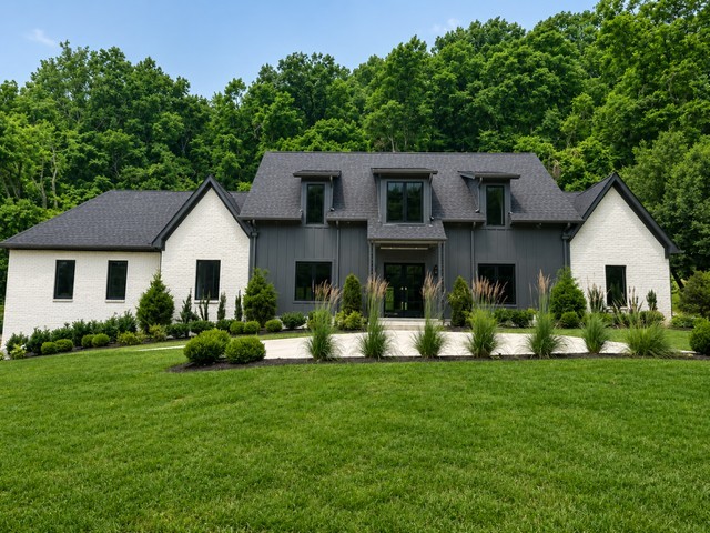 2005 Otter Valley Ln, Nashville, TN 37215