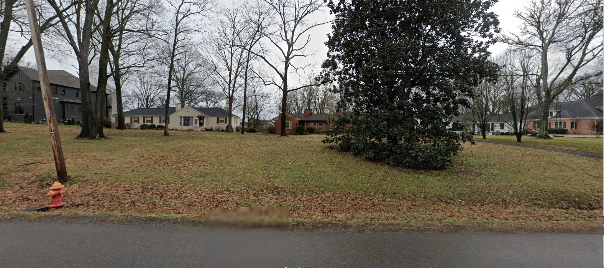 6221 Bresslyn Rd, Nashville, TN 37205