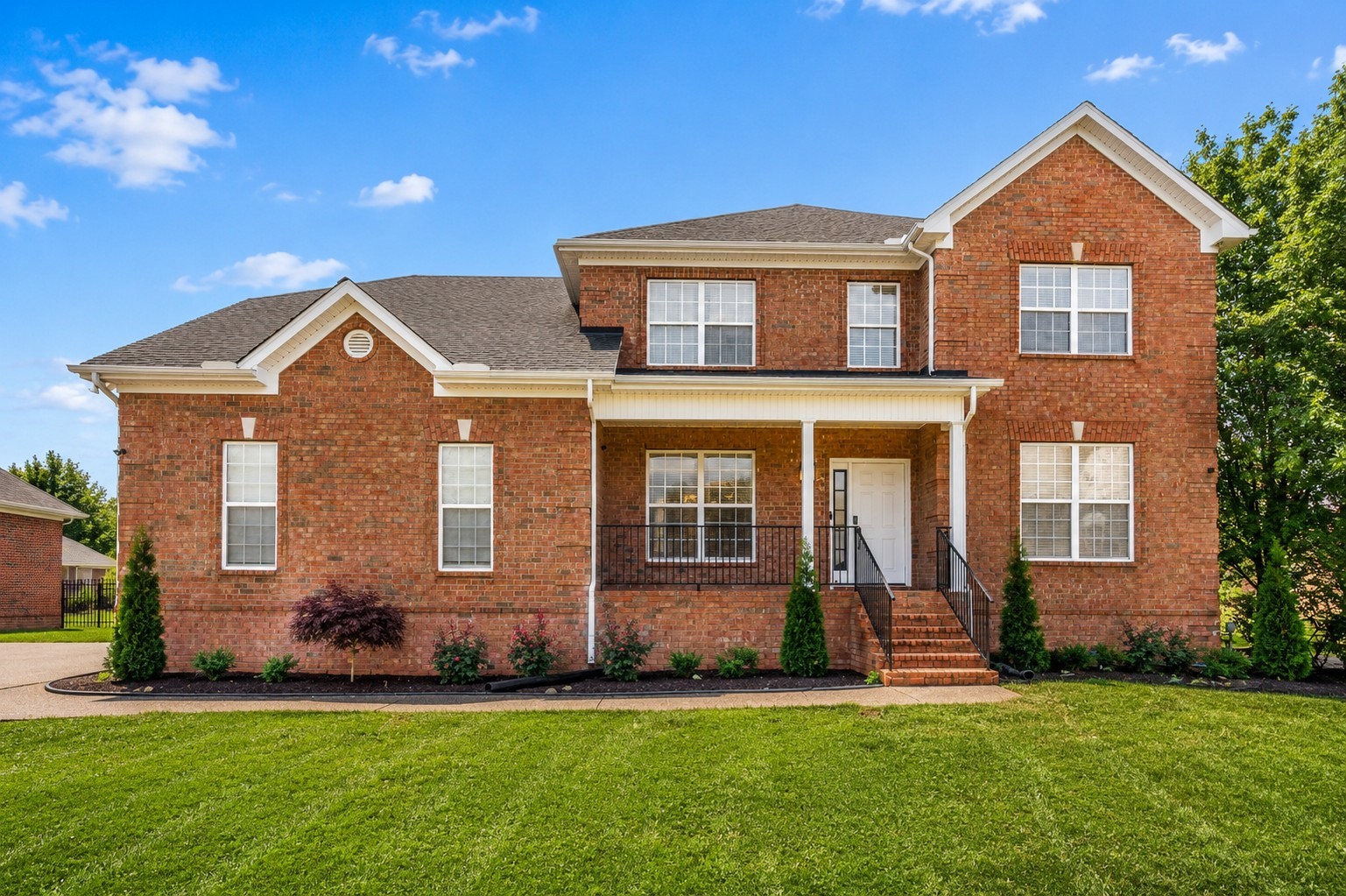 102 Clairmonte Ln, Hendersonville, TN 37075