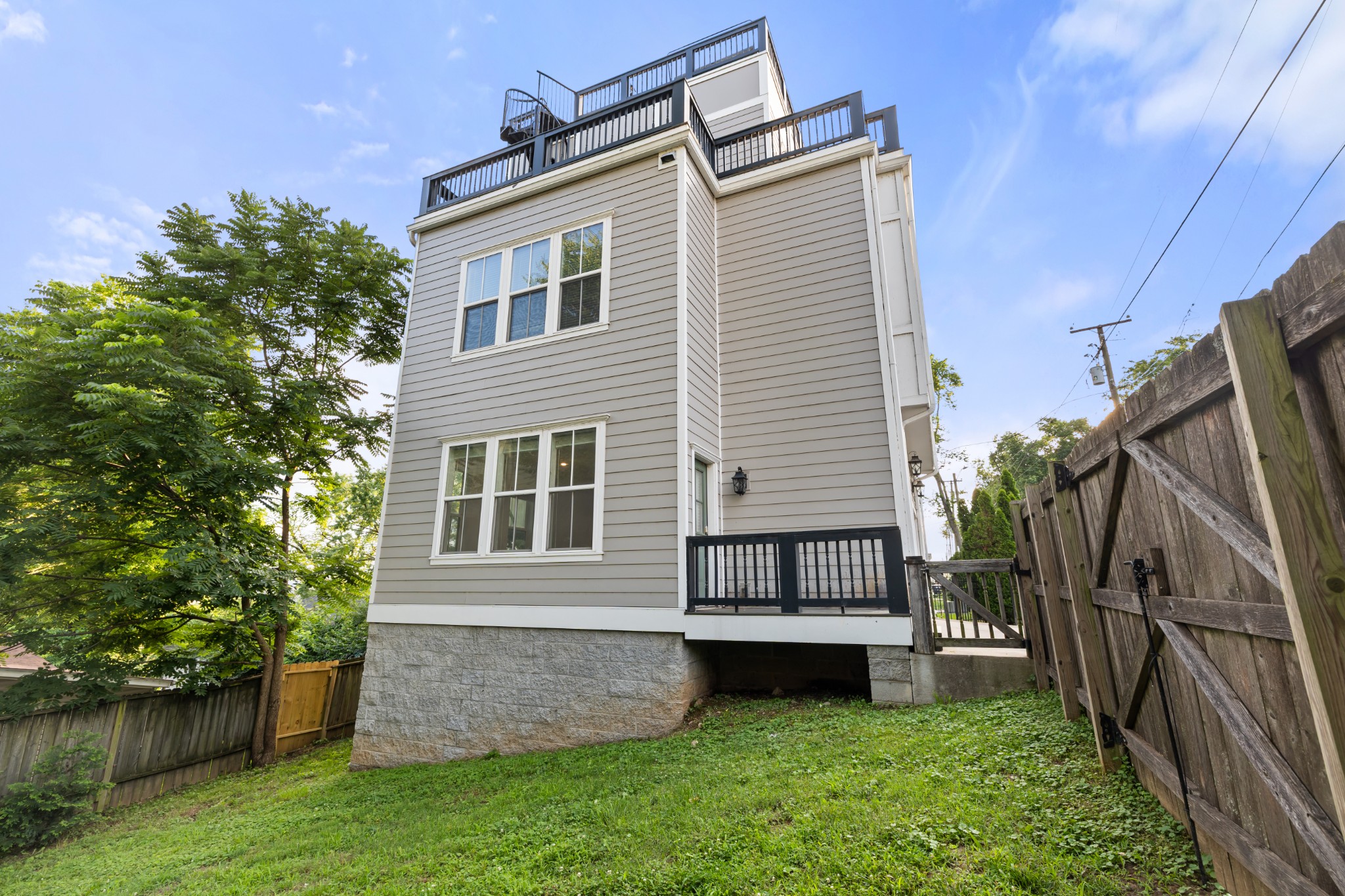 805 S 19th St, Nashville, TN 37206