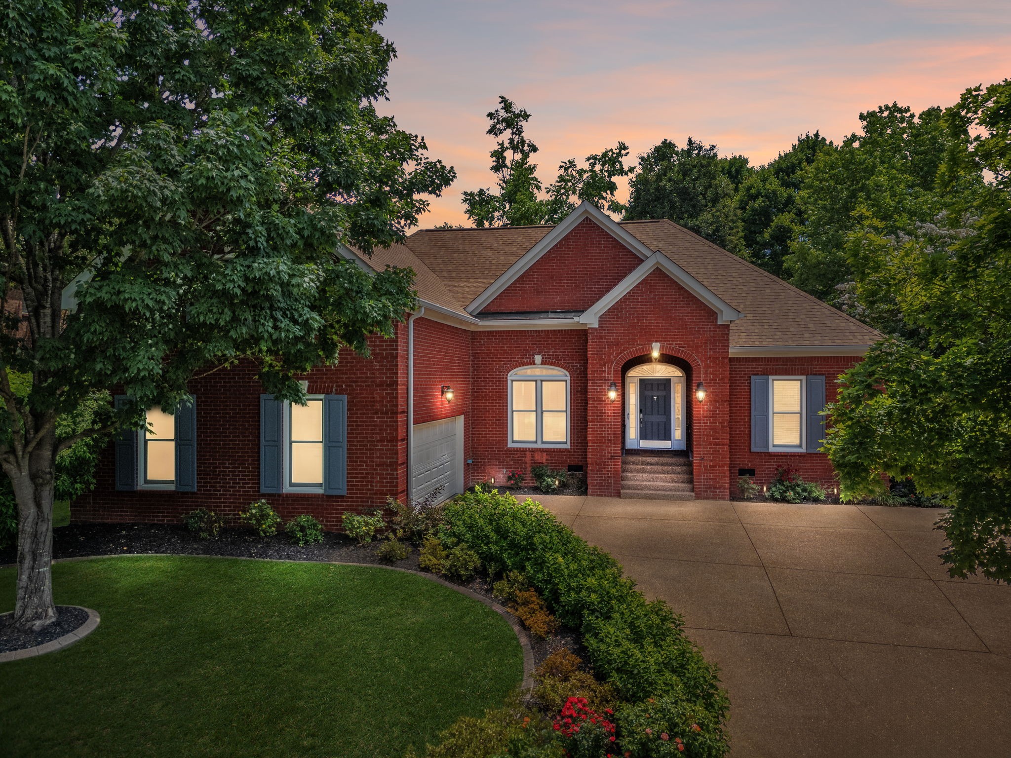 5136 Ravens Gln, Nashville, TN 37211