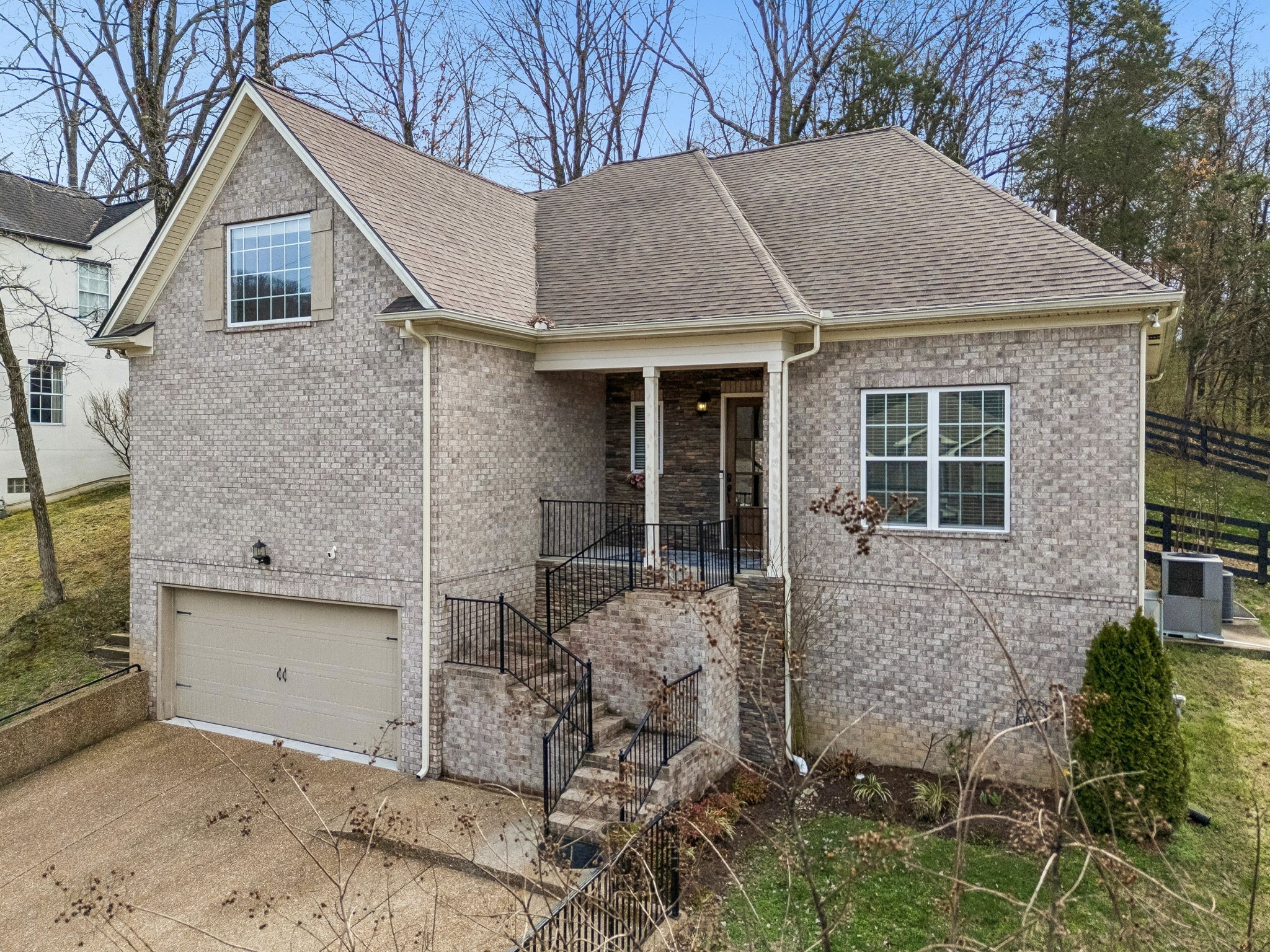 7000 Still Spring Hollow Dr, Nashville, TN 37221