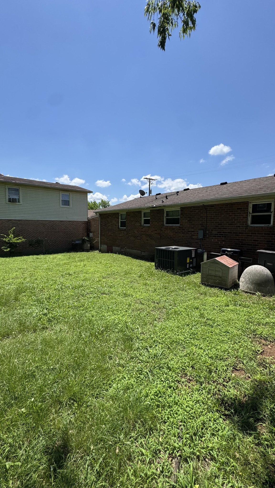 3218 Hinkle Dr, Nashville, TN 37218