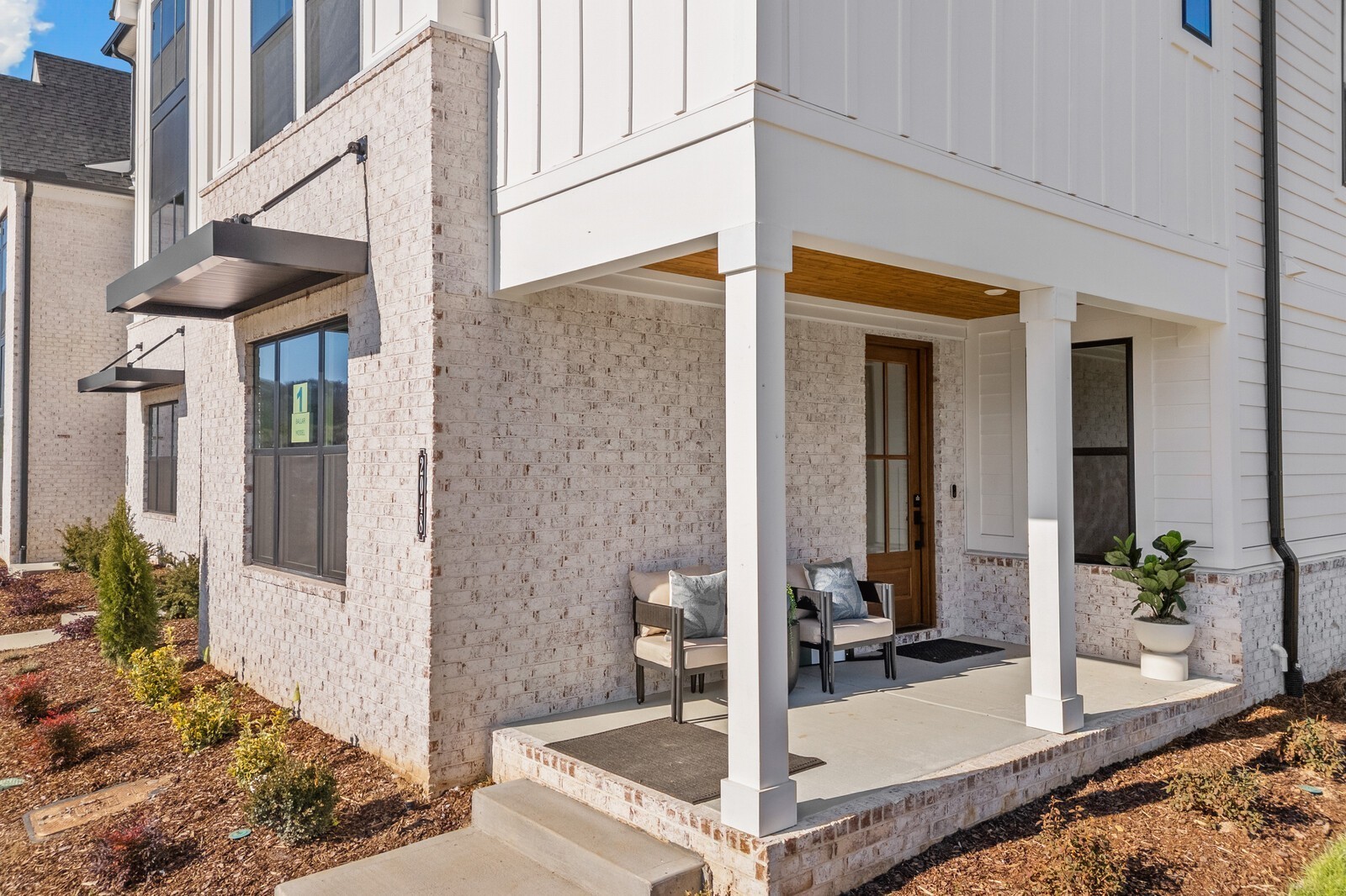 2108 Conductor Ln, Thompsons Station, TN 37179