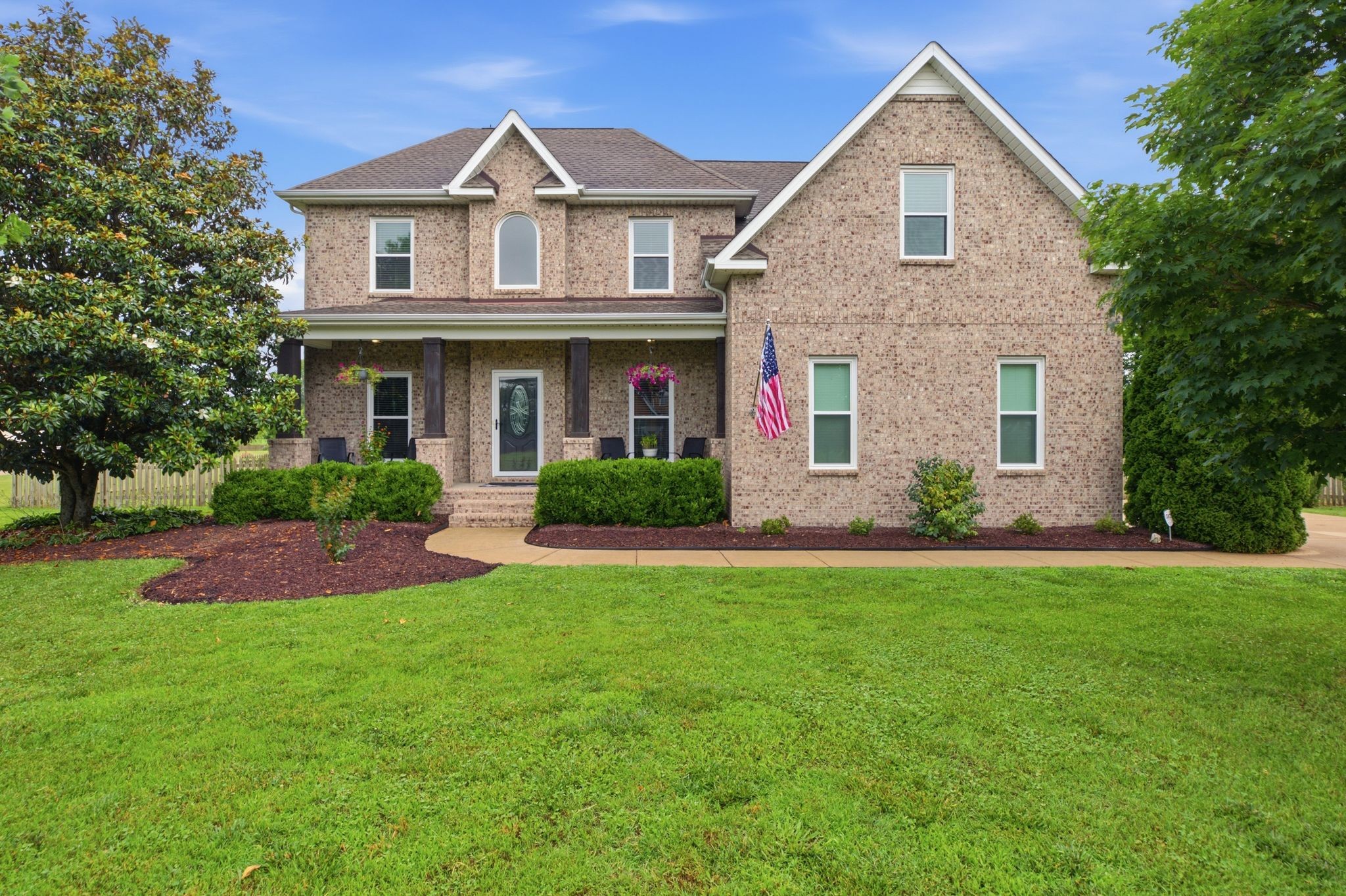 802 Galileo Dr, Rockvale, TN 37153