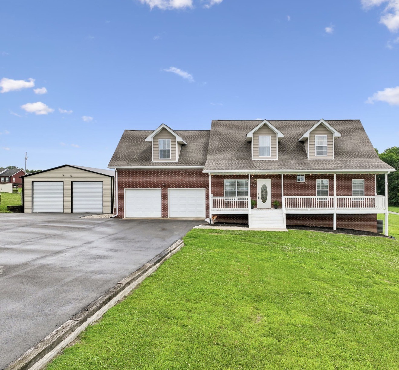 527 Governor Hall Rd, Castalian Springs, TN 37031