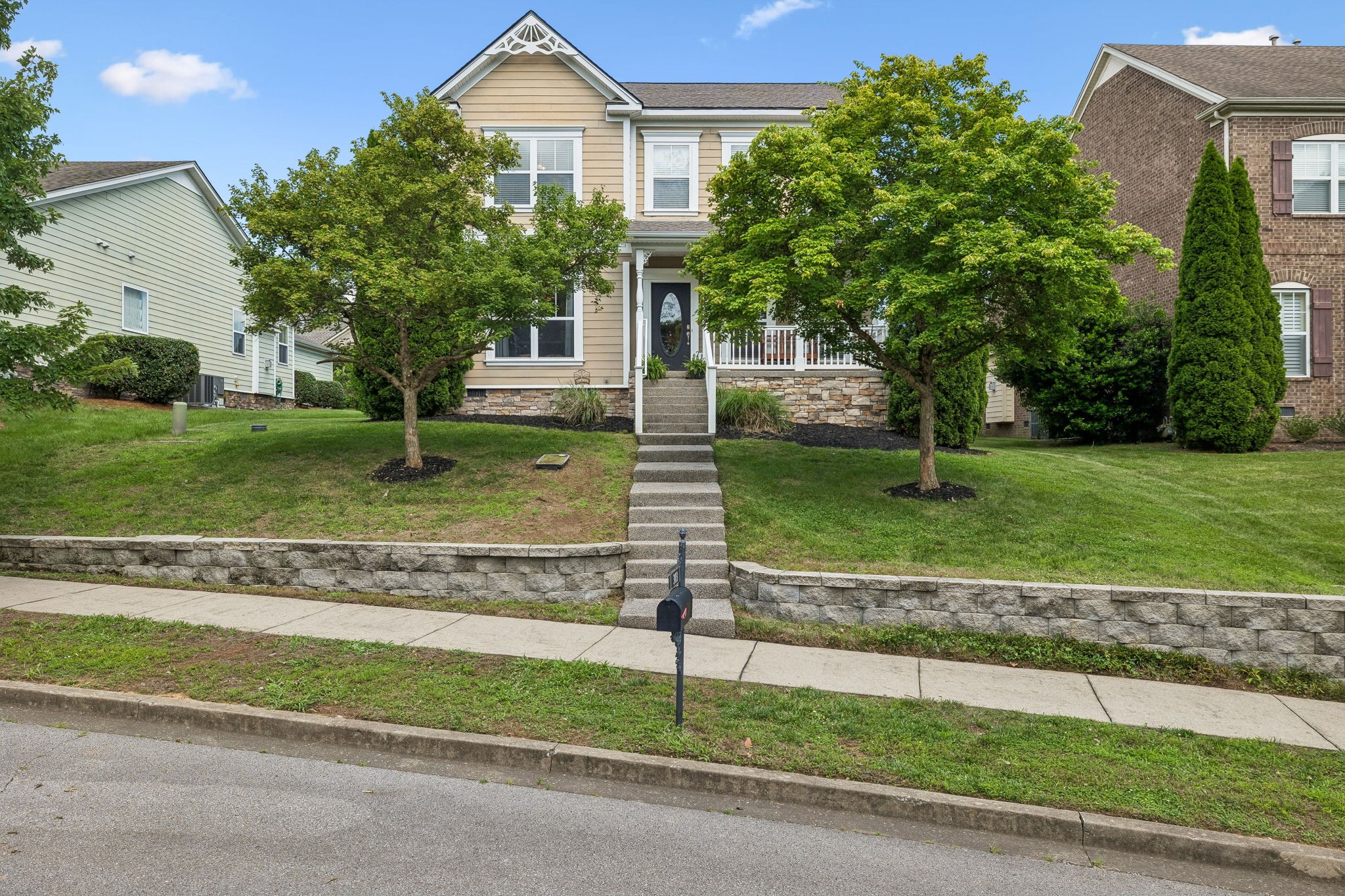 303 Verde Meadow Dr, Franklin, TN 37067