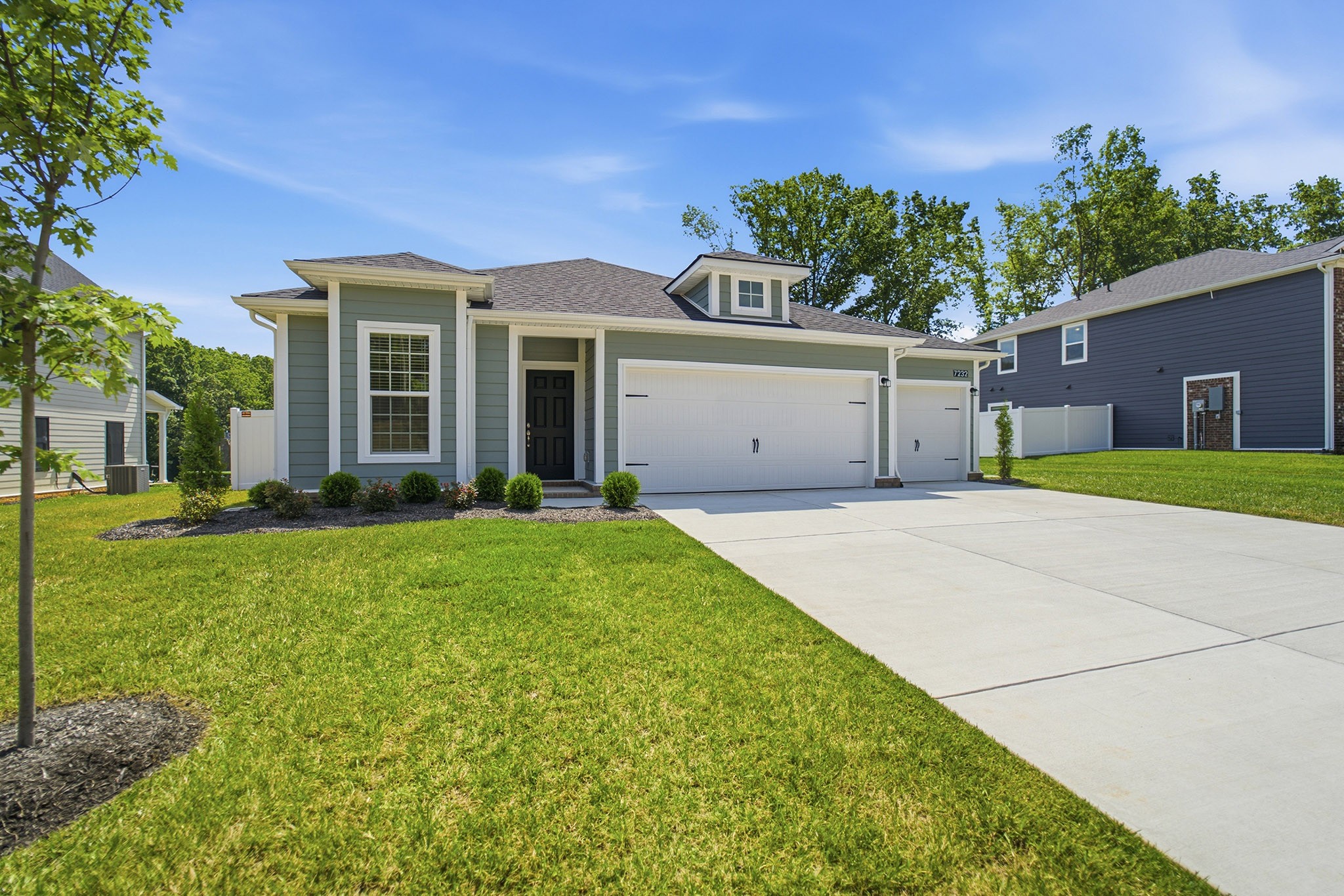 7232 Fairlawn Dr, Fairview, TN 37062