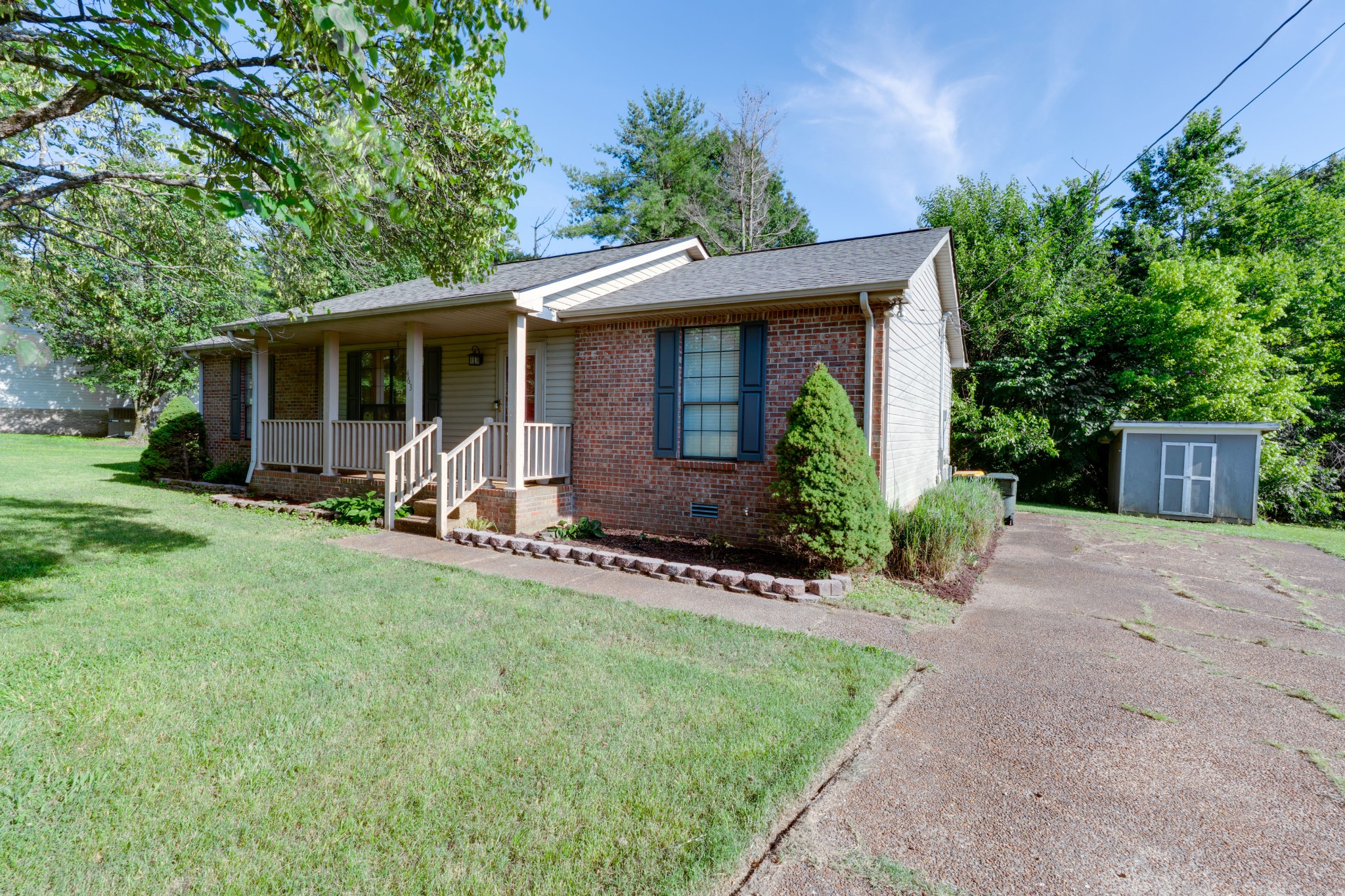 463 Calista Rd, White House, TN 37188