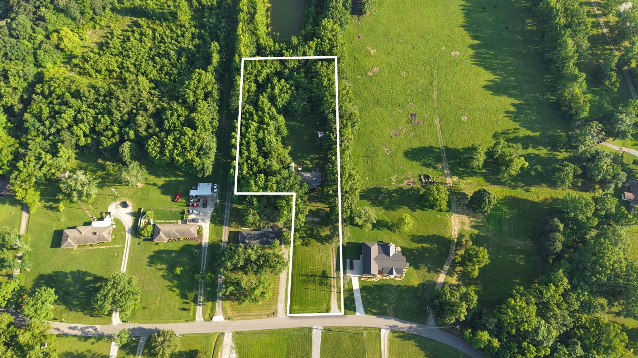 6727 Tinnin Rd, Goodlettsville, TN 37072