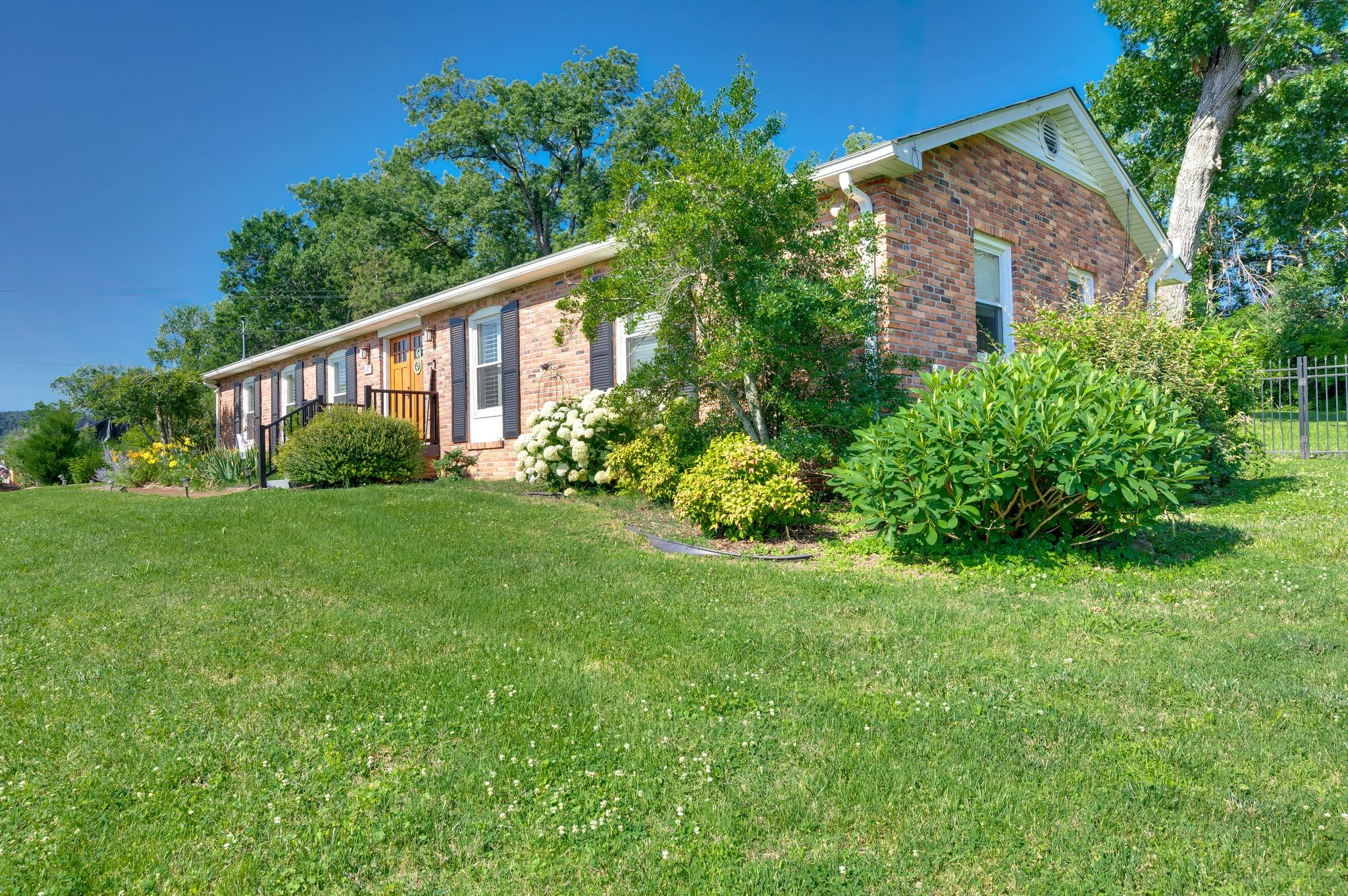 57 Vaughns Gap Rd, Nashville, TN 37205