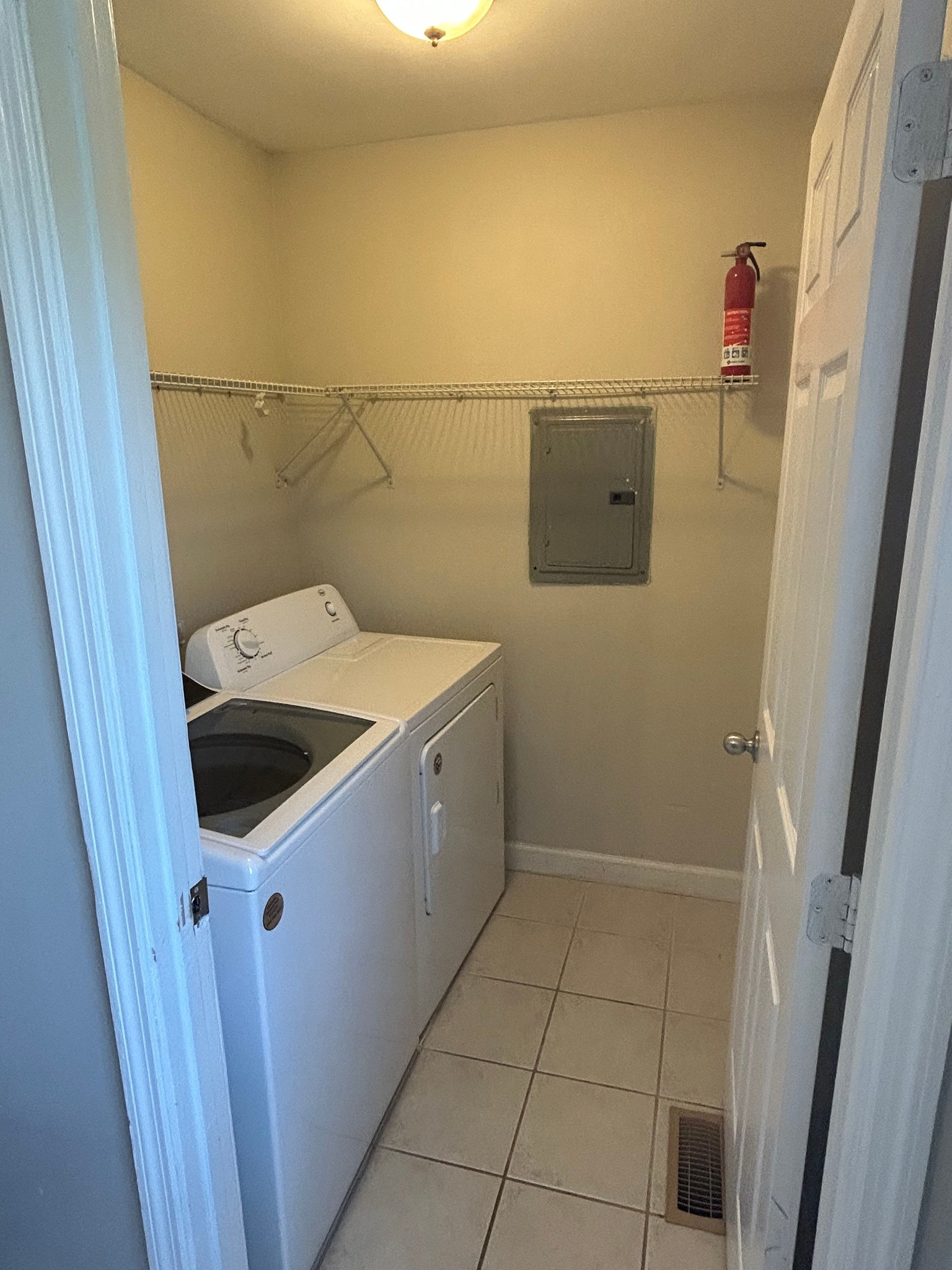 1726 Underwood St, Nashville, TN 37208