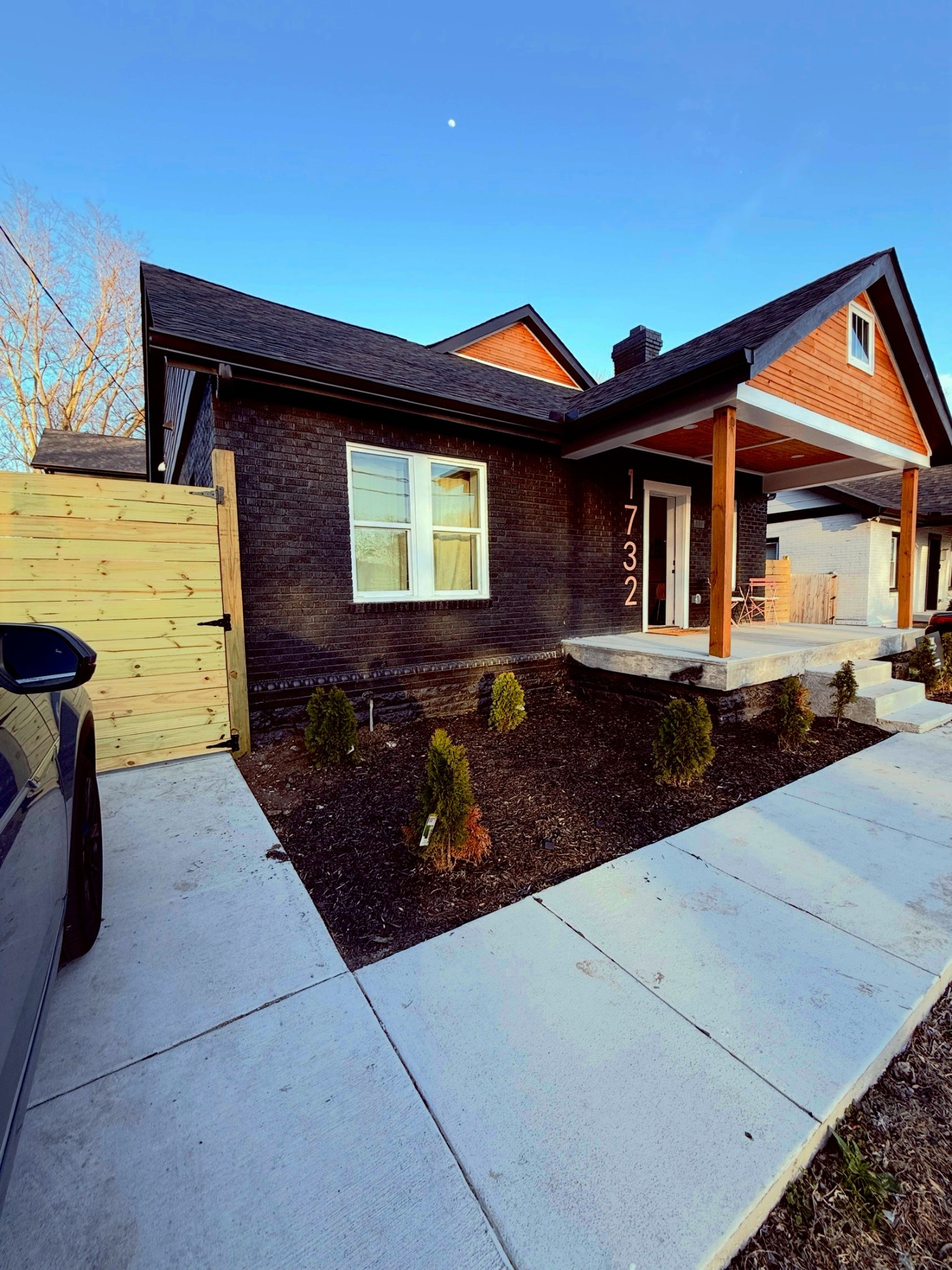 1732 16th Ave N, Nashville, TN 37208