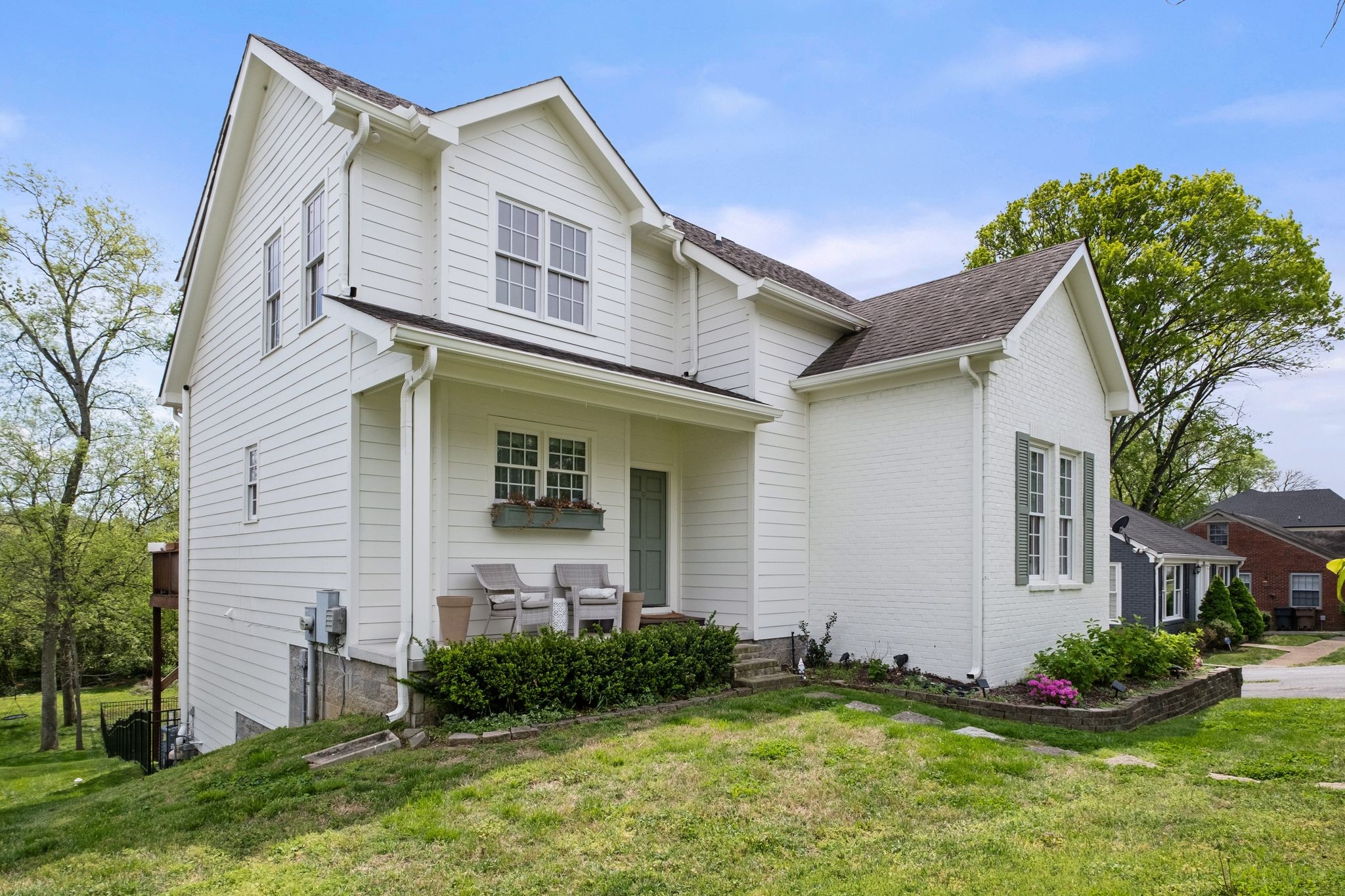5505 Knob Rd, Nashville, TN 37209
