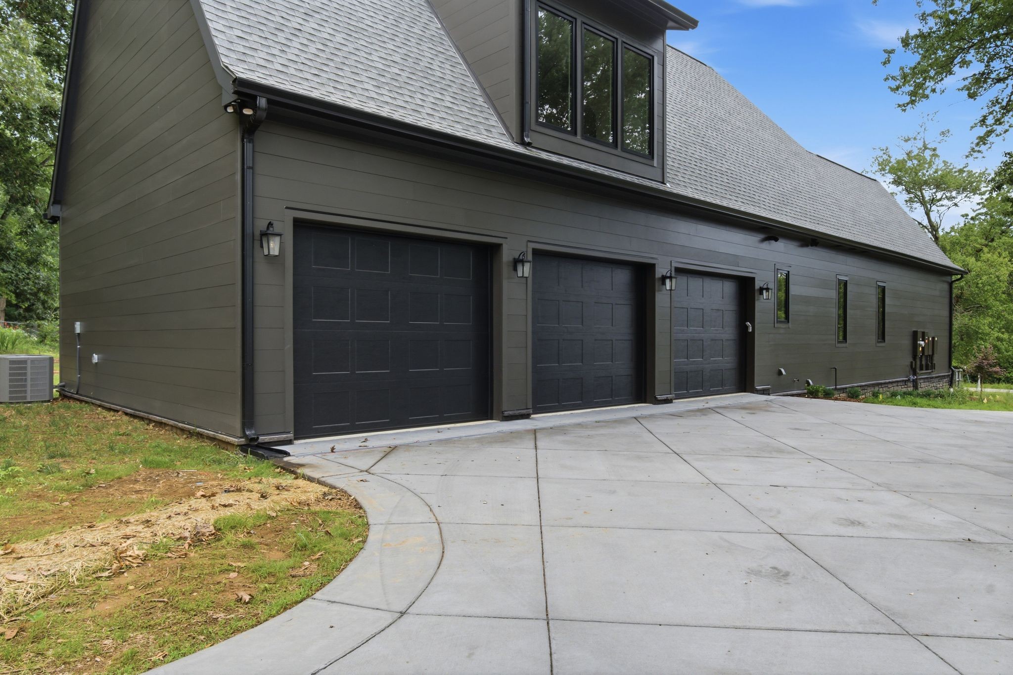 1002 Waller Rd, Brentwood, TN 37027
