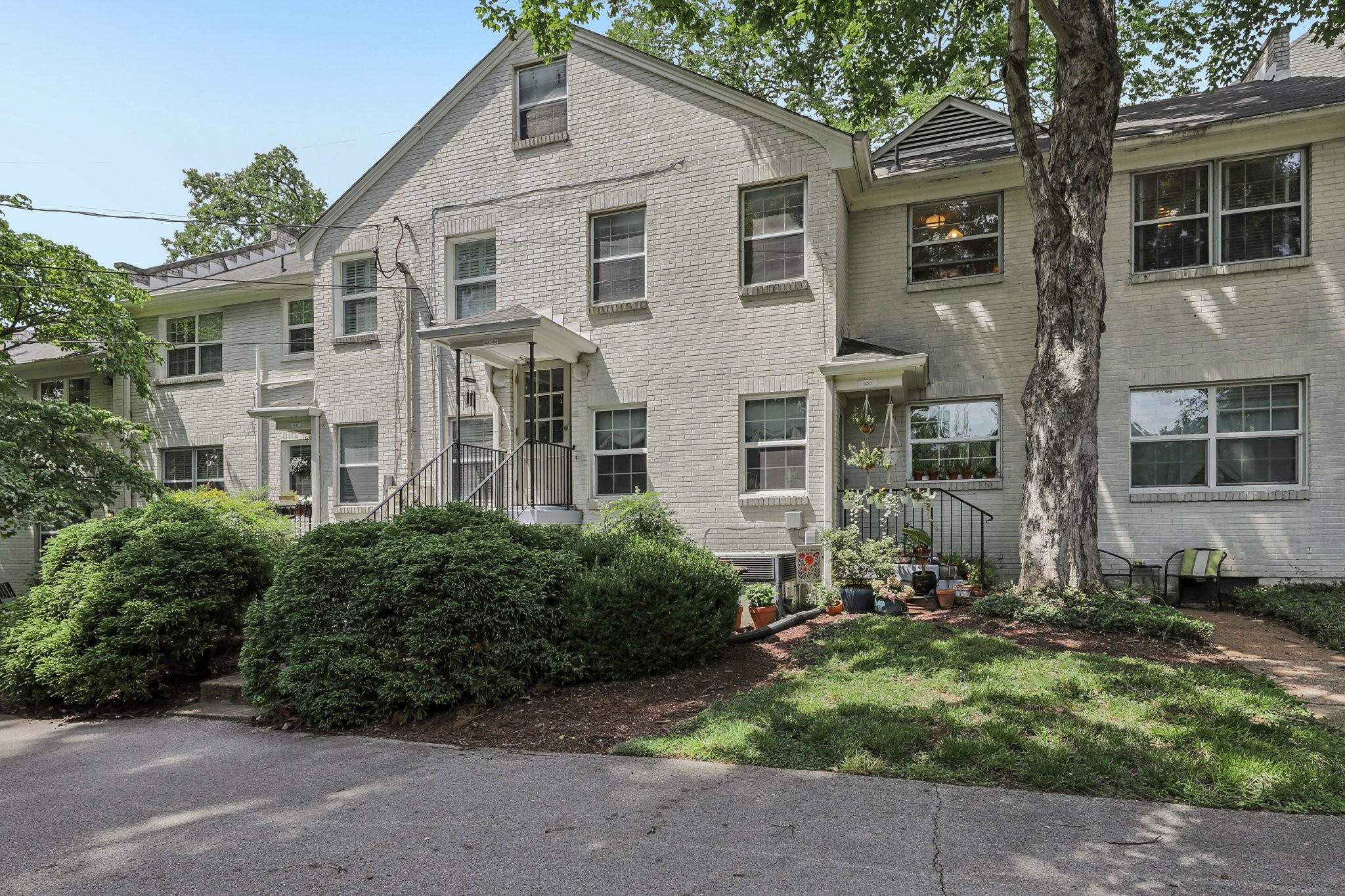 434 Bowling Ave, Nashville, TN 37205