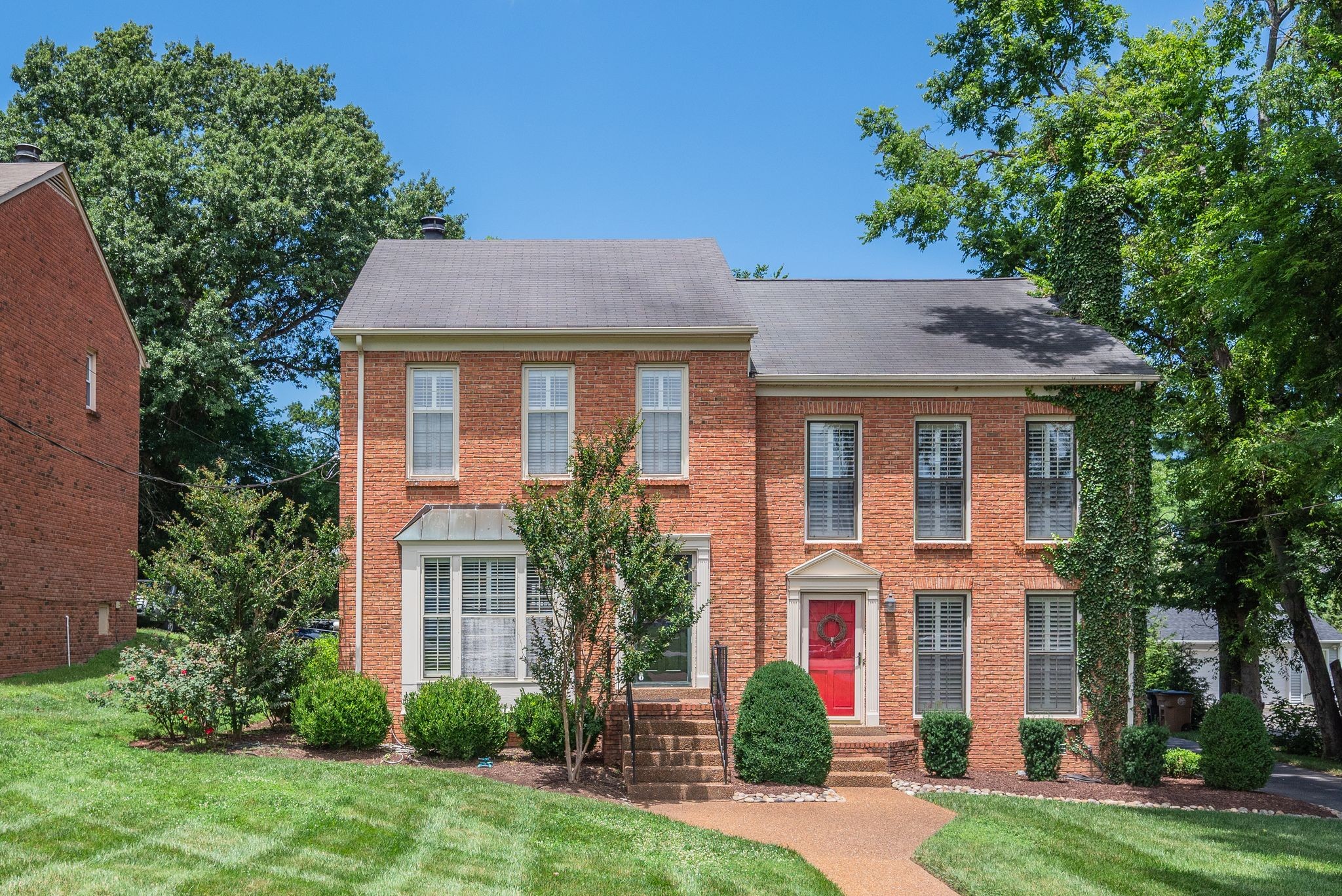 1020 Caldwell Ln, Nashville, TN 37204
