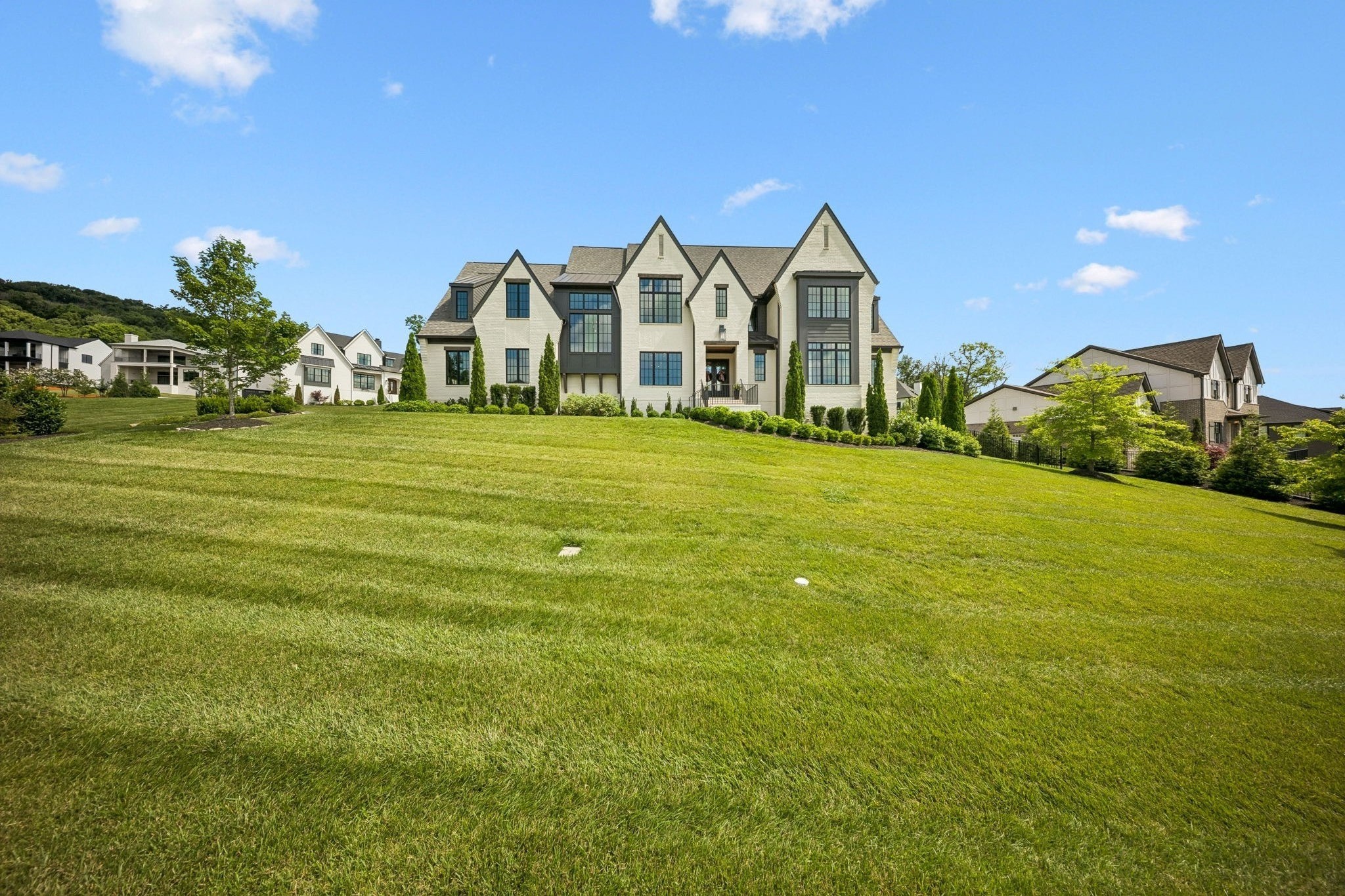 1598 Eastwood Dr, Brentwood, TN 37027