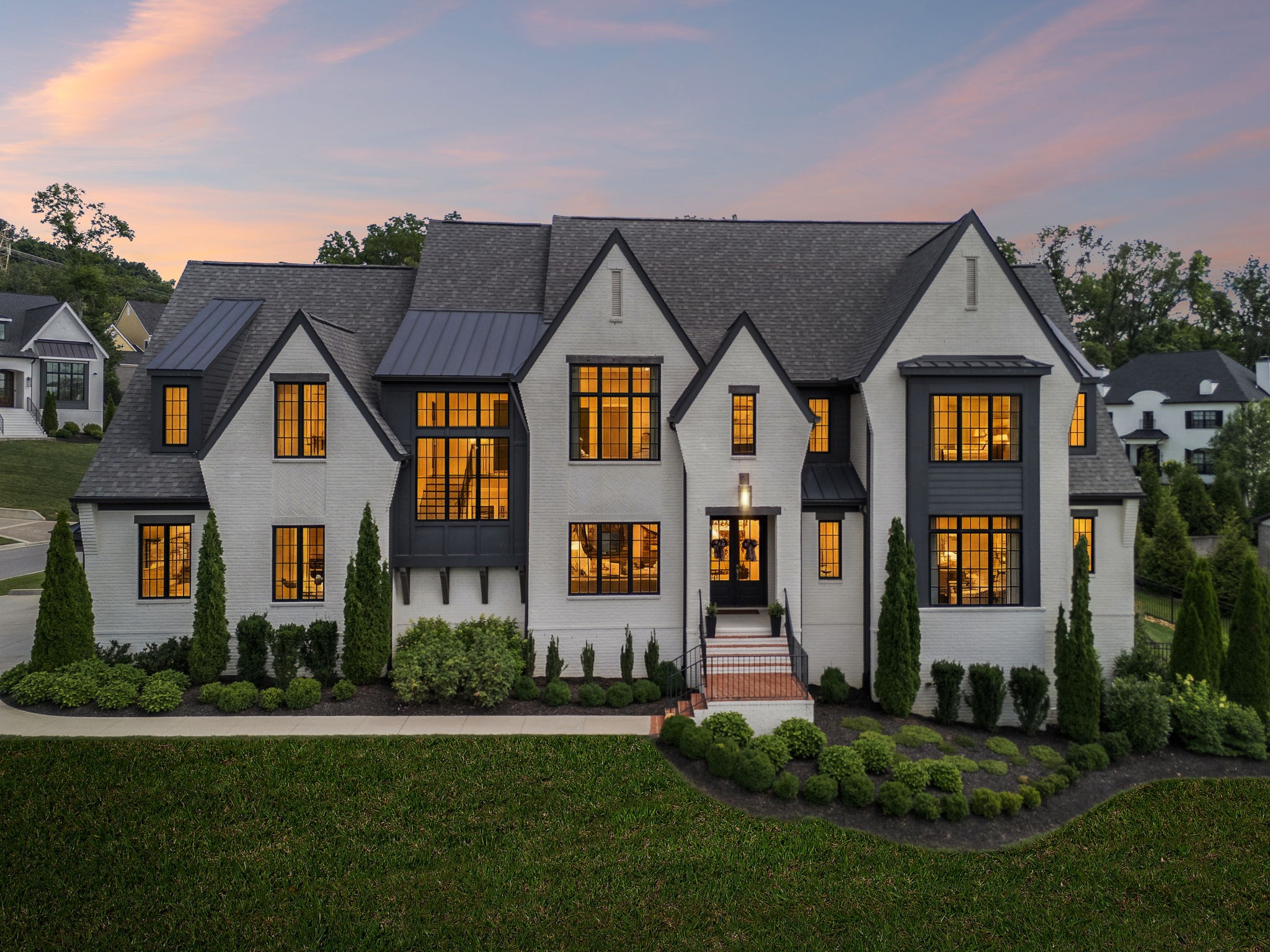 1598 Eastwood Dr, Brentwood, TN 37027