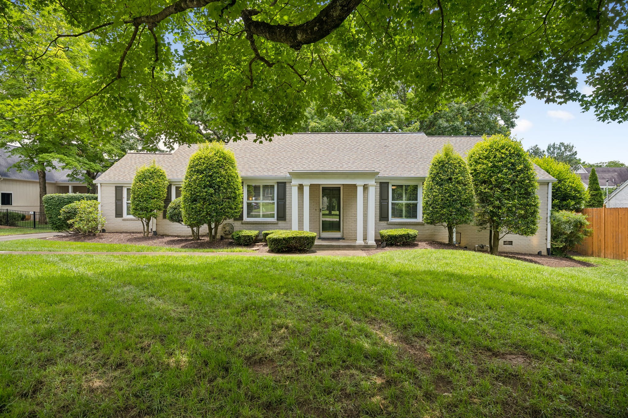 109 Gilman Ave, Nashville, TN 37205