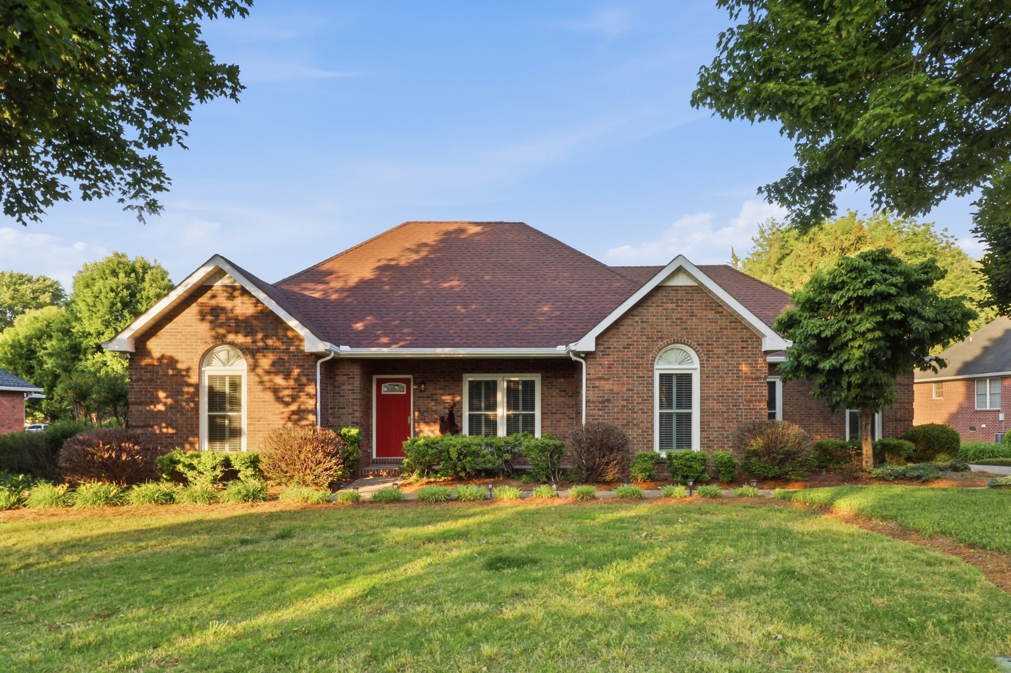 1907 Chartwell Ct, Murfreesboro, TN 37130