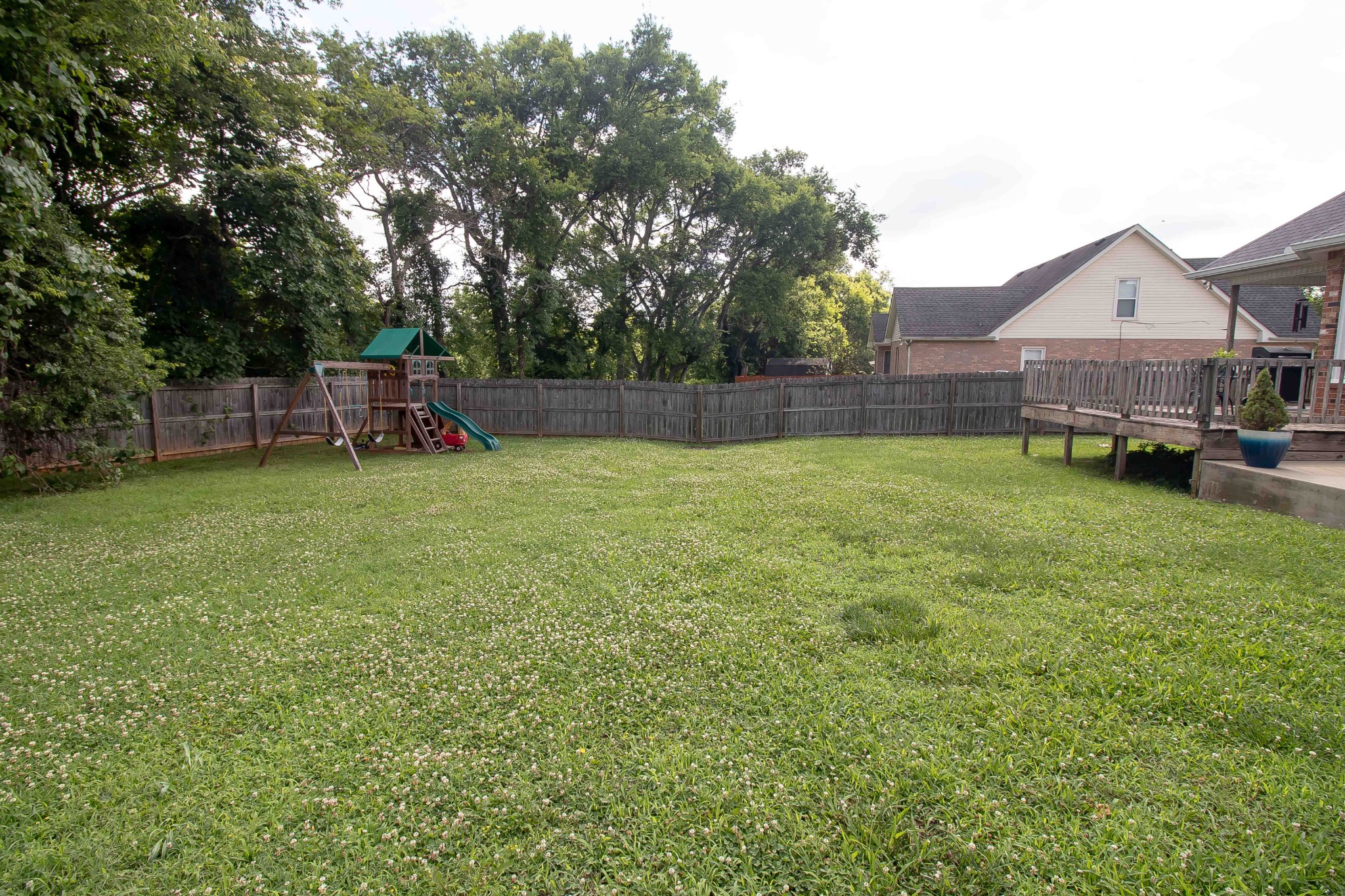 1822 Pennington Dr, Murfreesboro, TN 37129