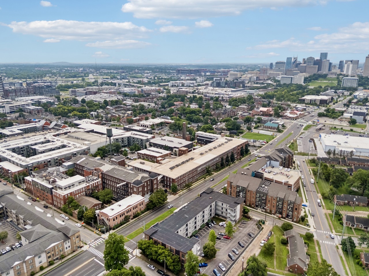 1350 Rosa L Parks Blvd #356, Nashville, TN 37208
