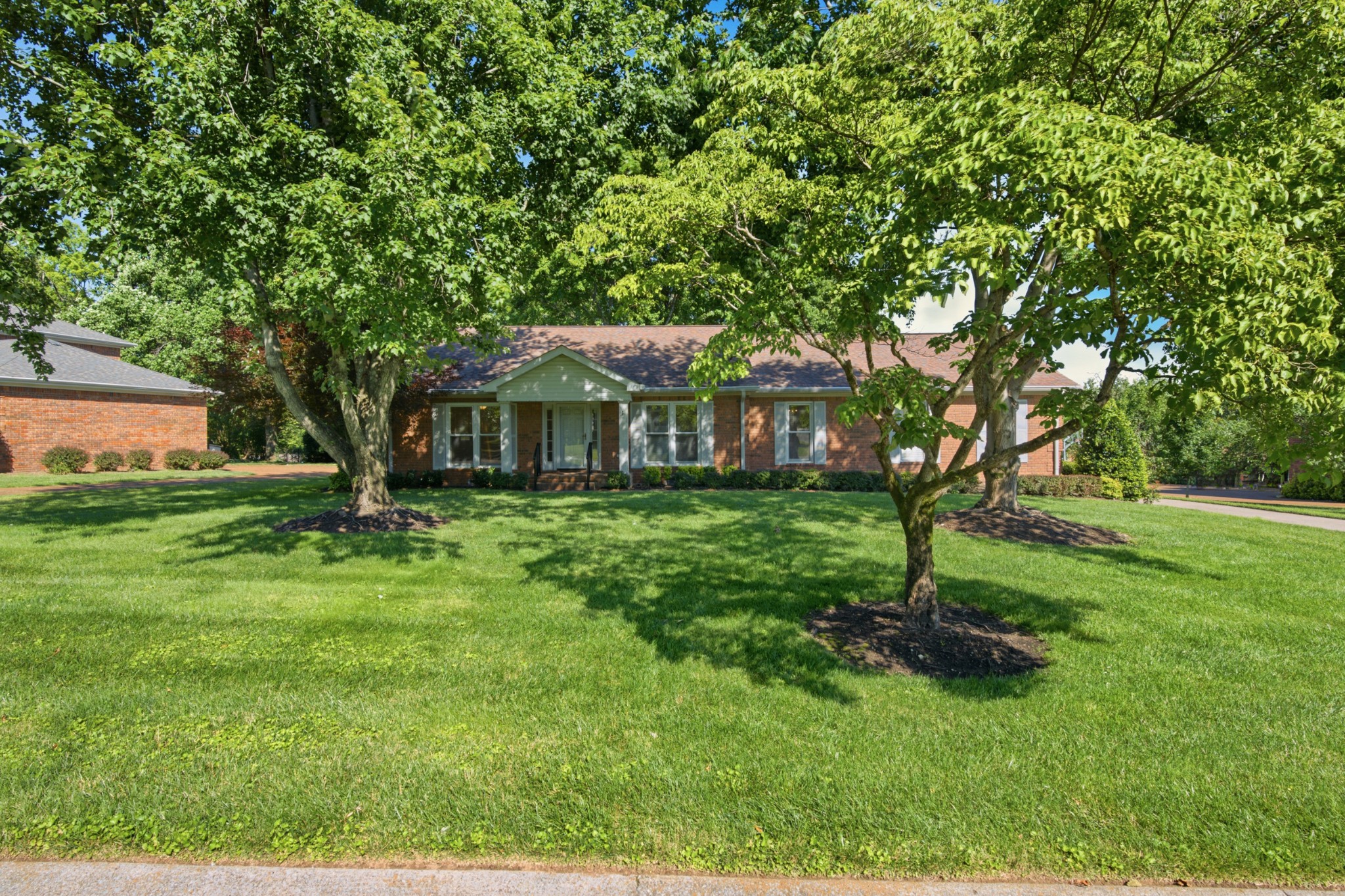 533 Hearthstone Cir, Brentwood, TN 37027