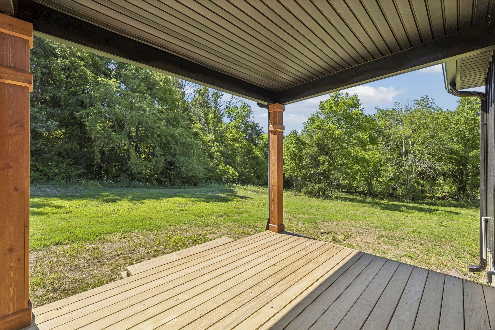 8465 Hartsville Pike, Lebanon, TN 37087