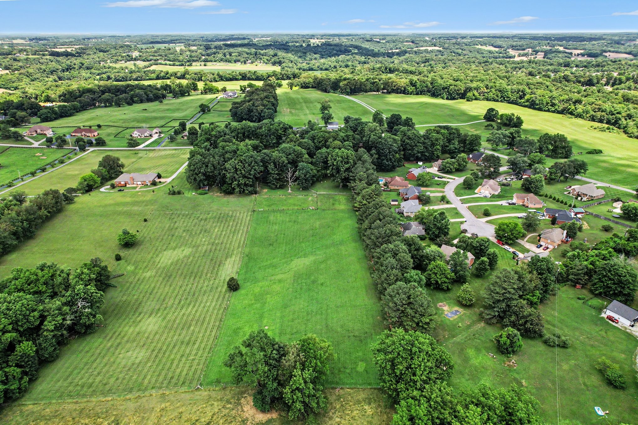 1296 Lawrence Ln, Springfield, TN 37172