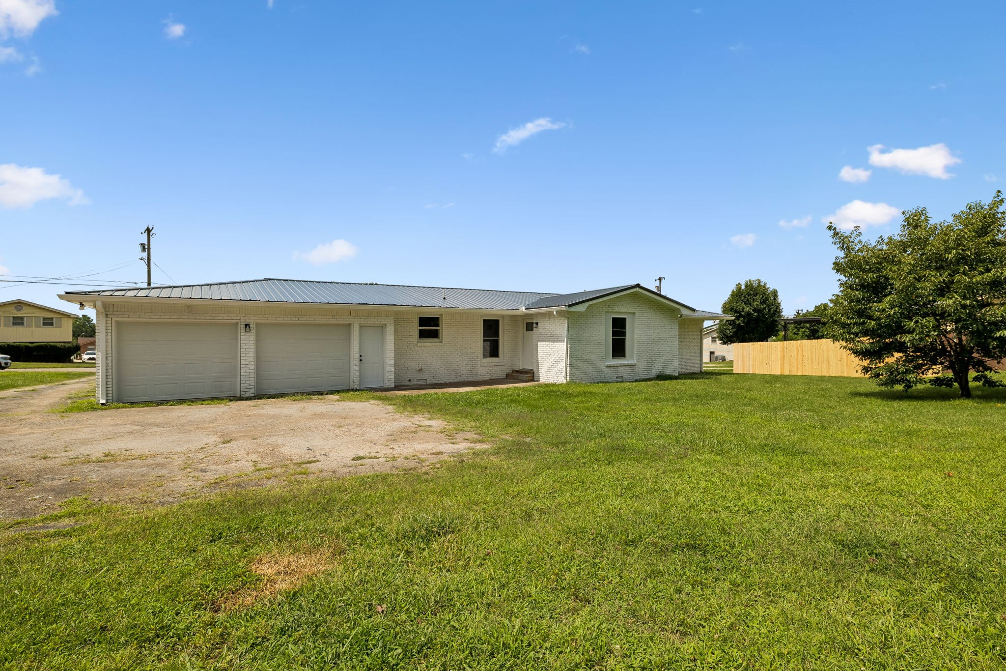 145 Southridge Dr, Nashville, TN 37207