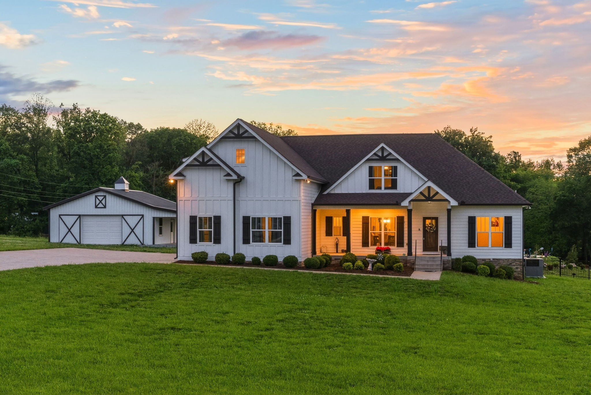 3378 New Hall Rd, Greenbrier, TN 37073