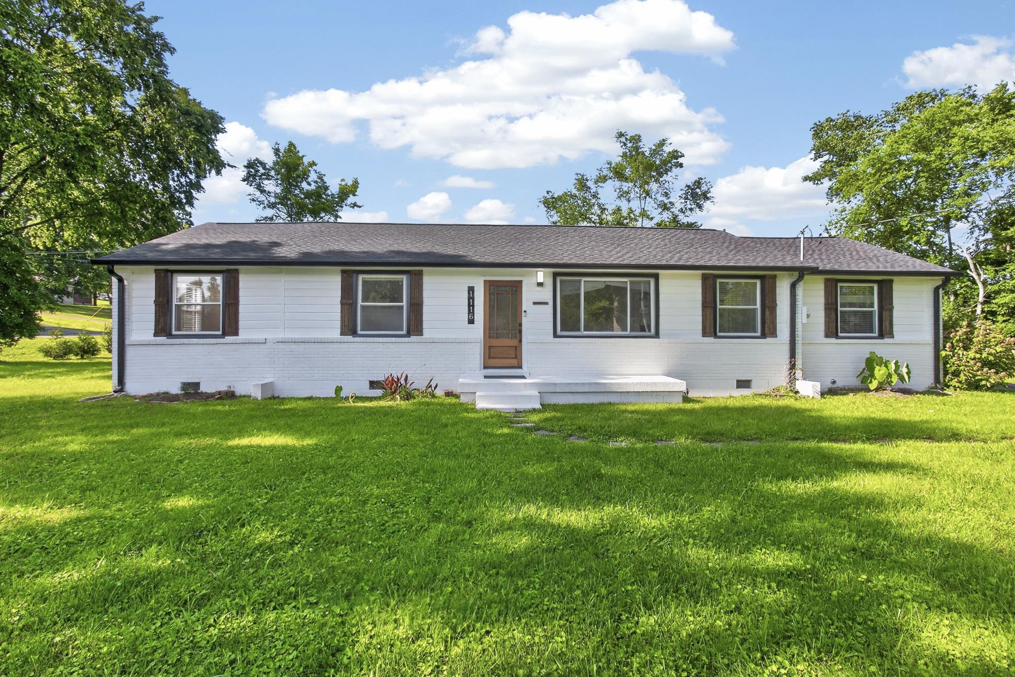 1116 Westchester Dr, Nashville, TN 37207