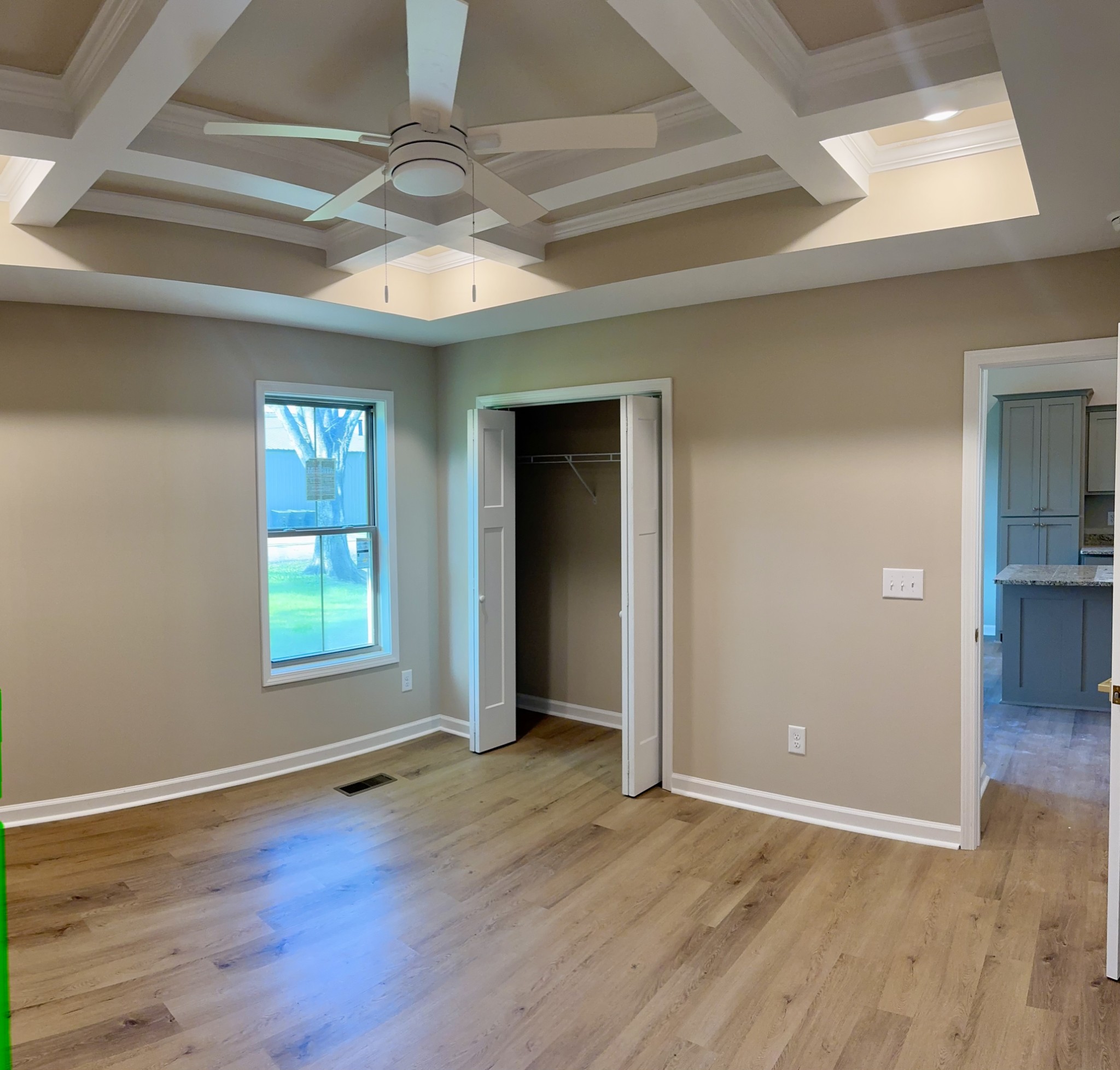 207 Strawberry St, Portland, TN 37148