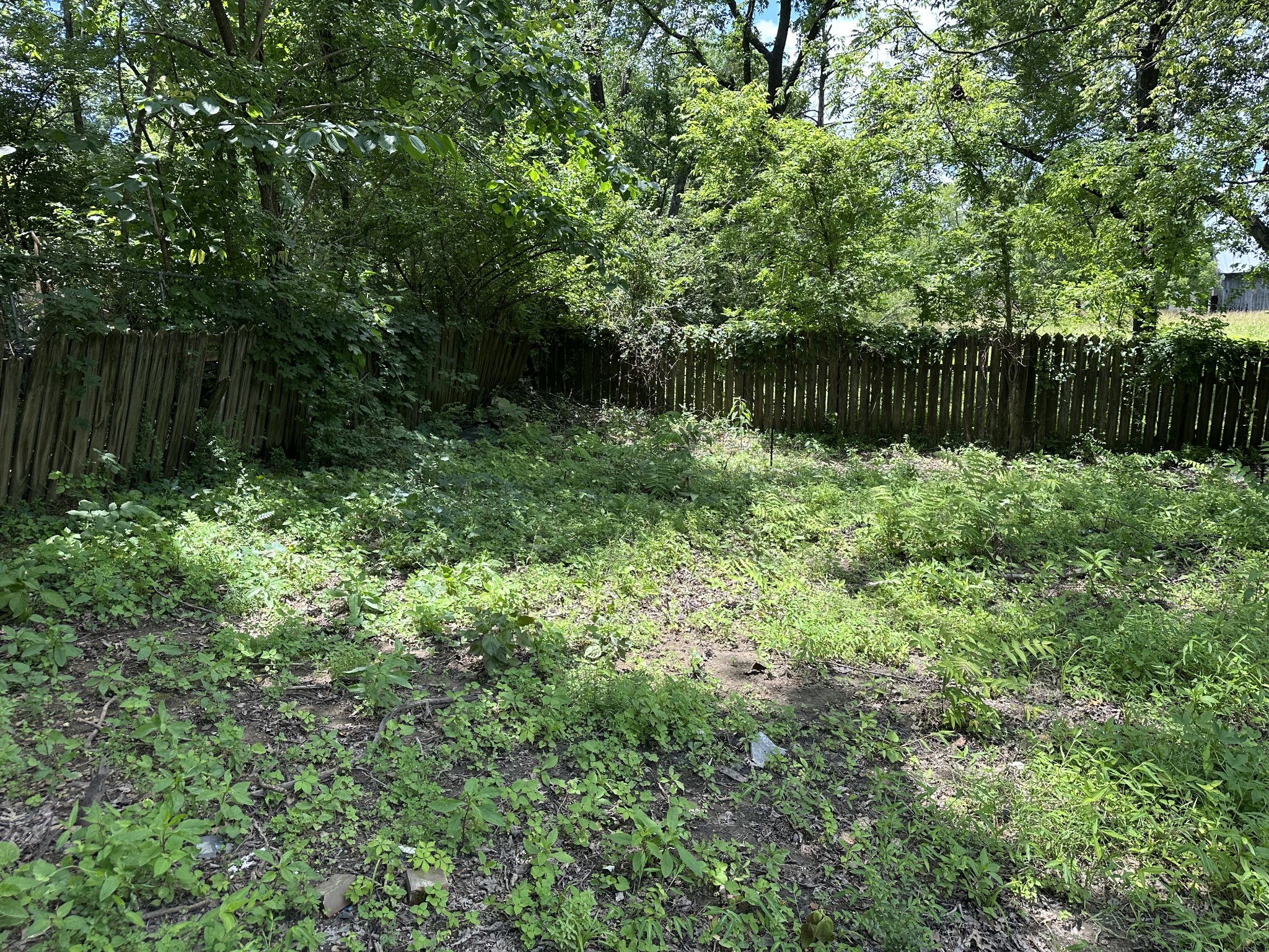 1209 Valleyview Dr, Hermitage, TN 37076