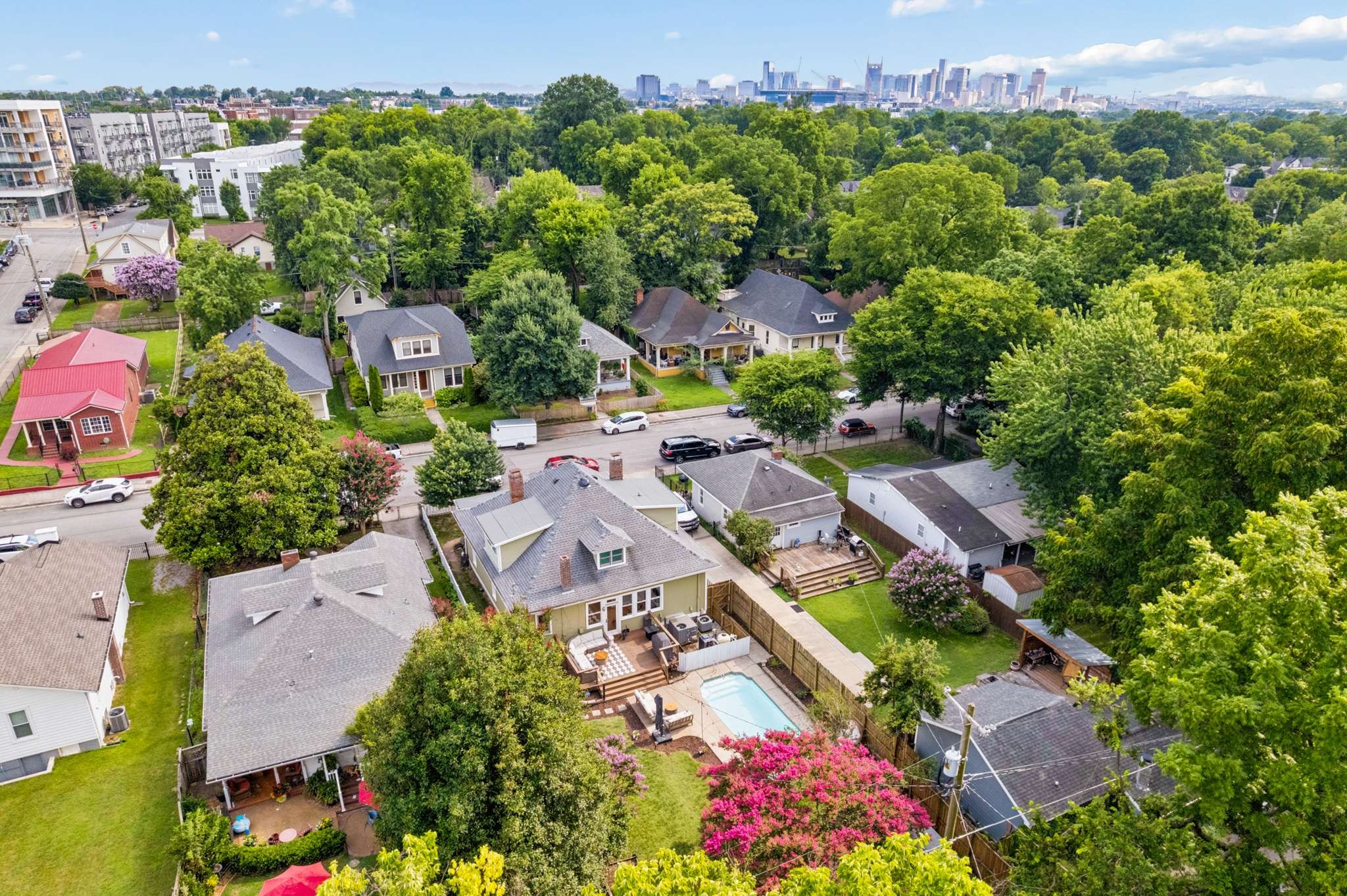 1027 Chicamauga Ave, Nashville, TN 37206