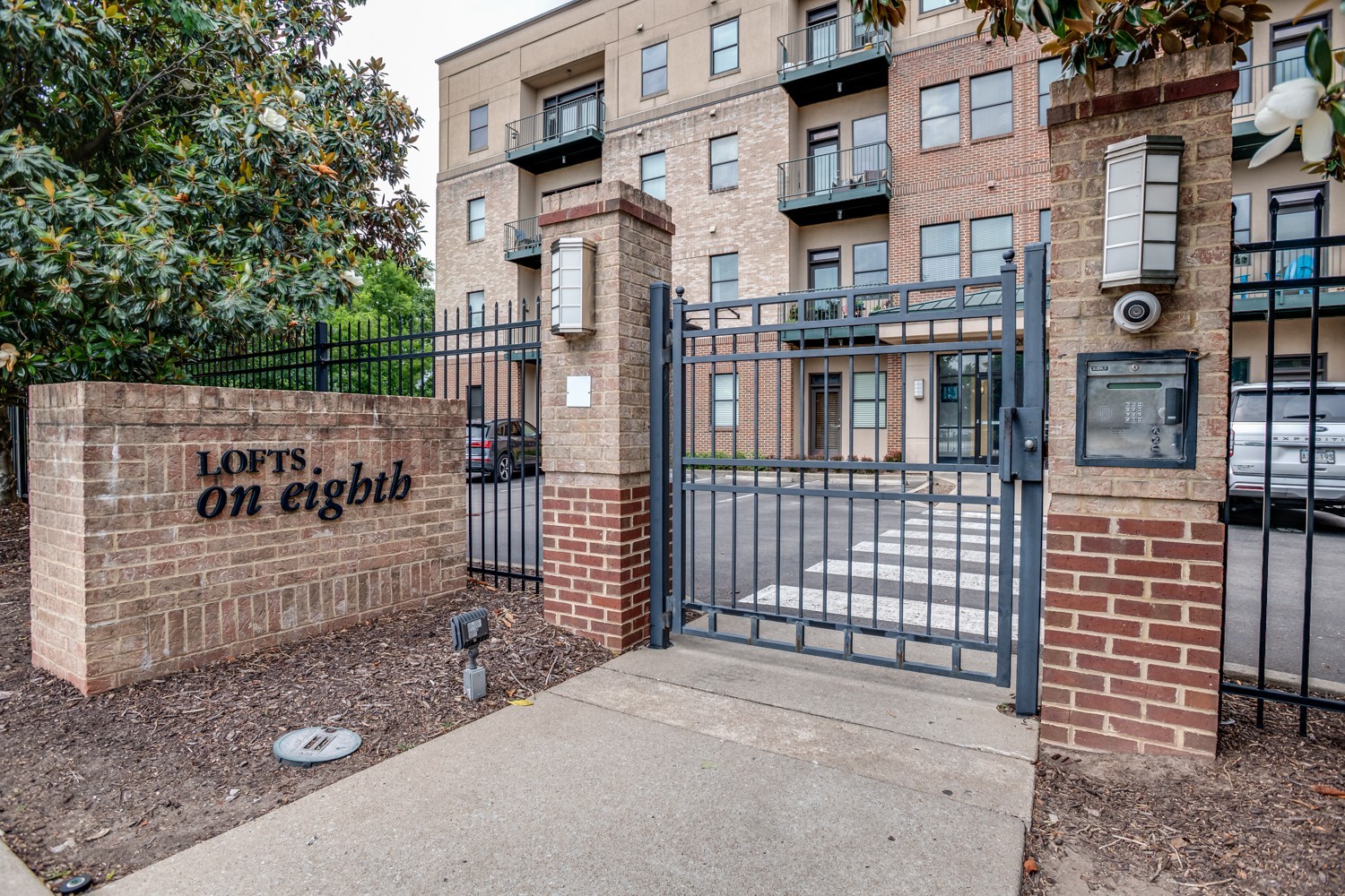 2201 8th Ave S #101, Nashville, TN 37204