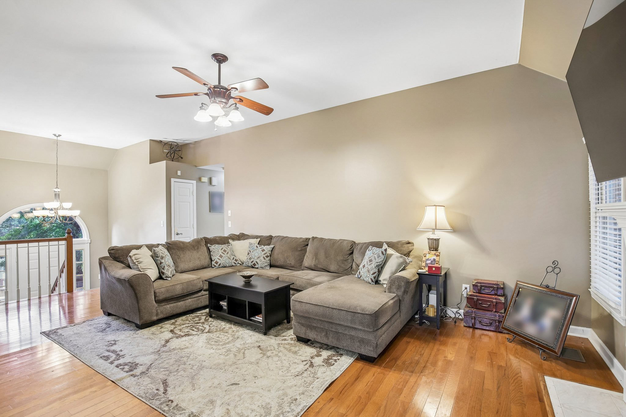 409 Sunset Ct, Hermitage, TN 37076