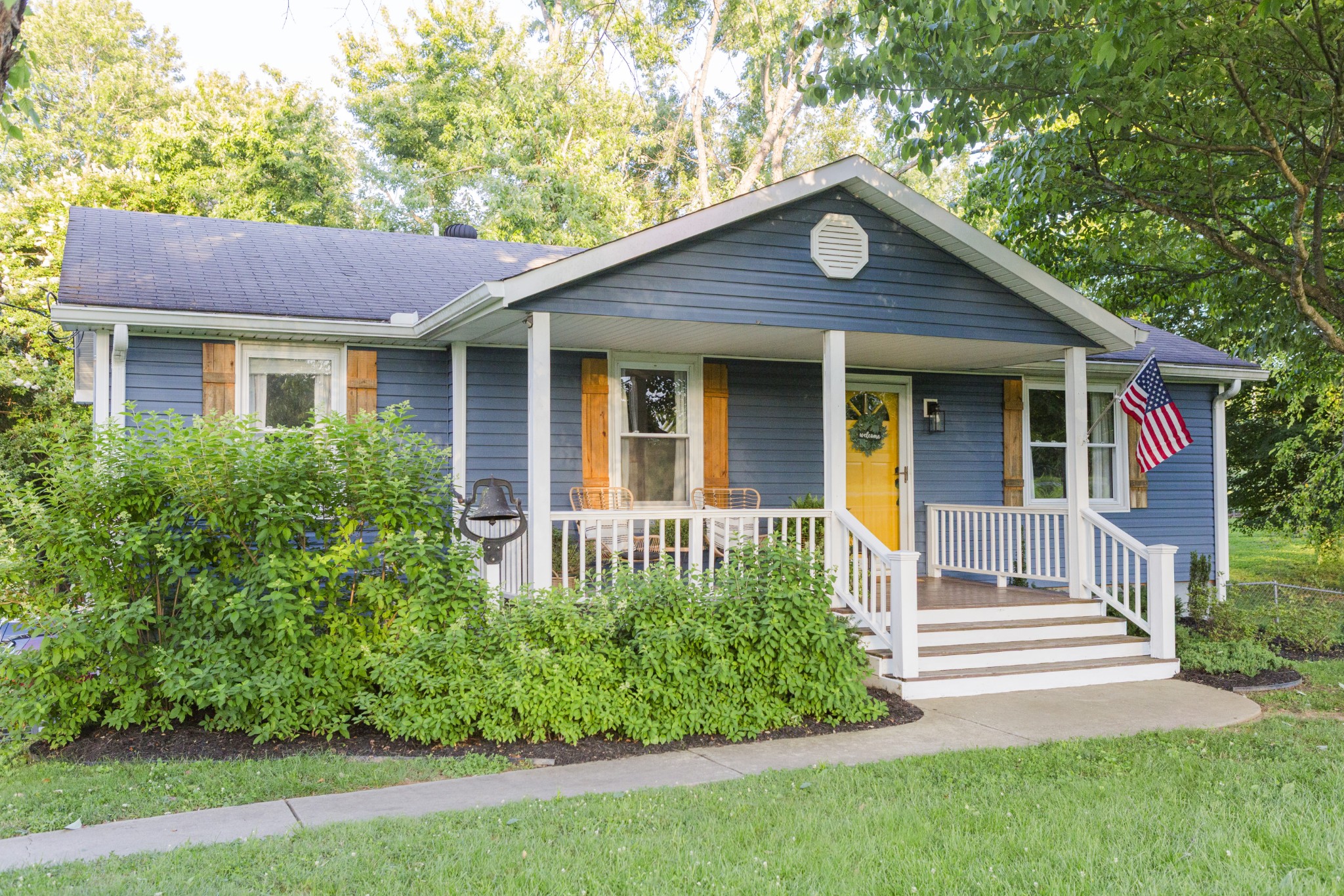 120 Lee Rd, Cottontown, TN 37048