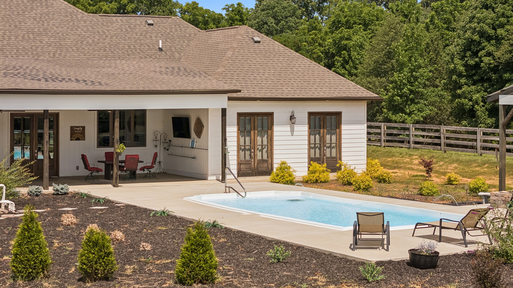 2745 Joe Mac Lipscomb Rd, Springfield, TN 37172