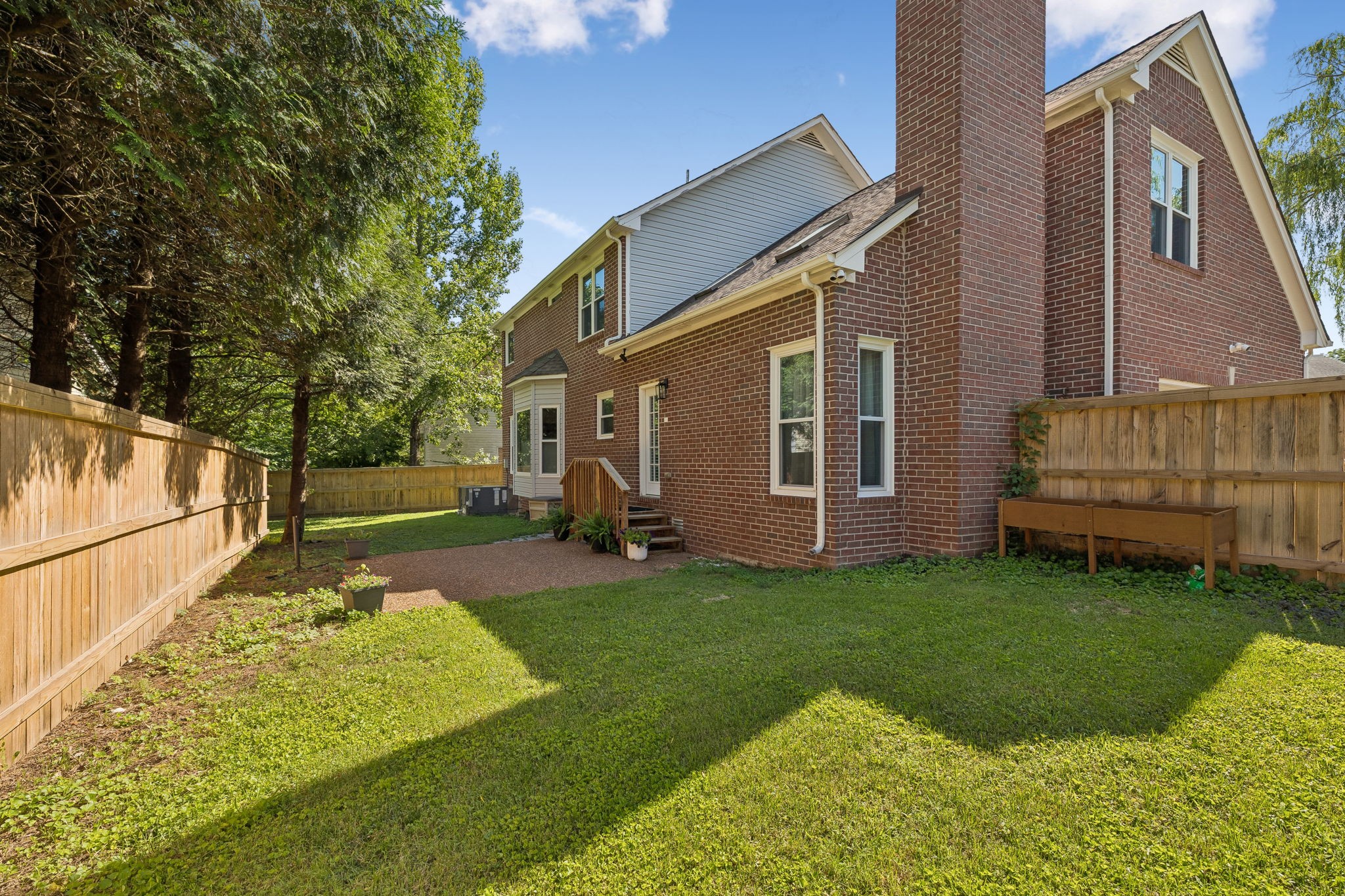 301 Mill Run Cir, Nashville, TN 37221