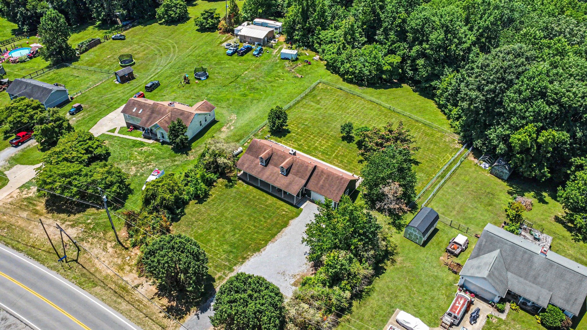 2723 Highway 12 N, Chapmansboro, TN 37035
