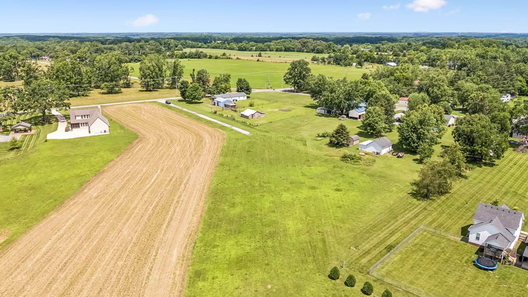 3409 Highway 76, Cottontown, TN 37048