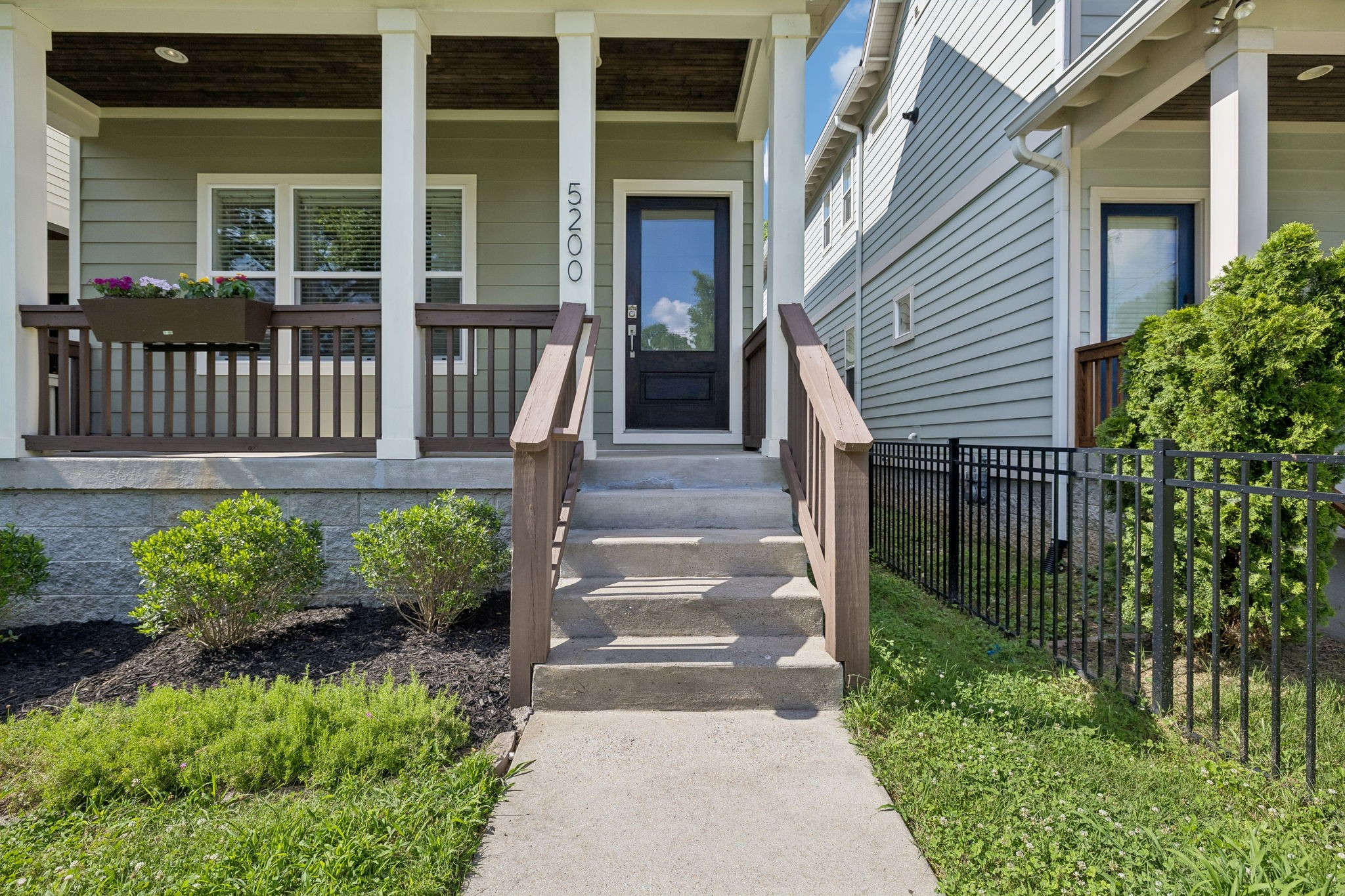 5200 Kentucky Ave, Nashville, TN 37209