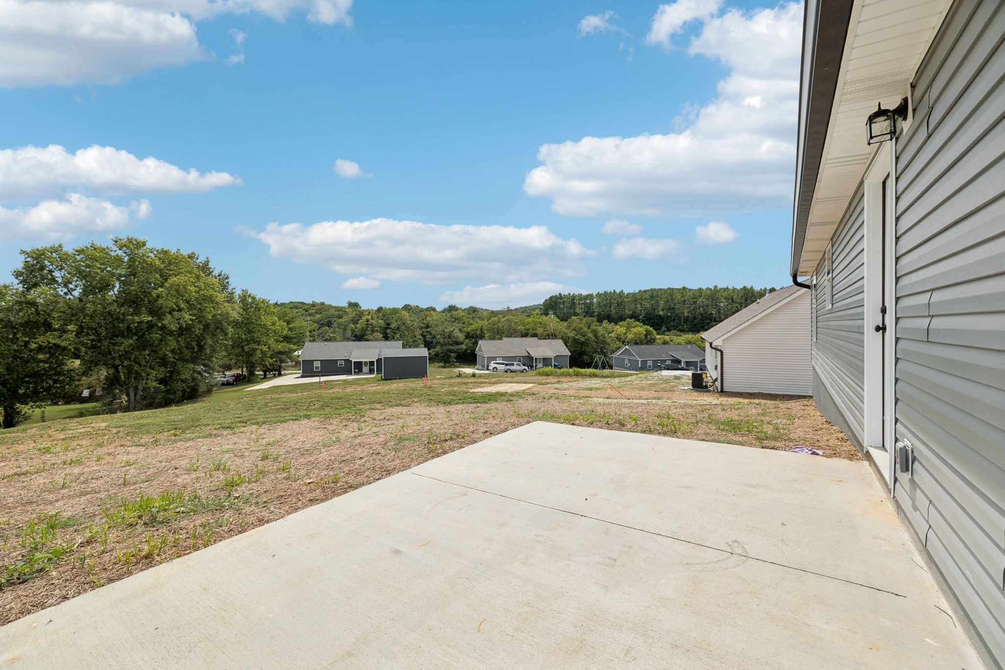 116 Crows Hill Dr, Gordonsville, TN 38563